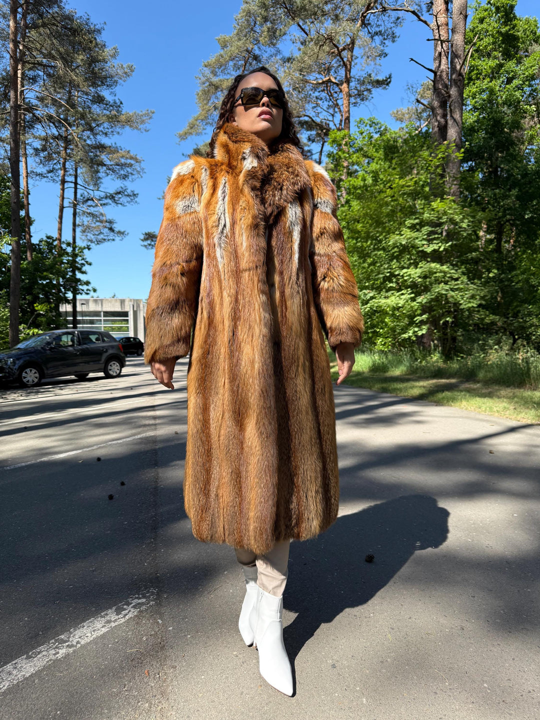 Full-Length Red Fox Fur Coat with Golden Lining, L Size, Real Fox Fur, Vintage Style, Luxury Women's Fur Coat, Elegant Outerwear, Warm Coat