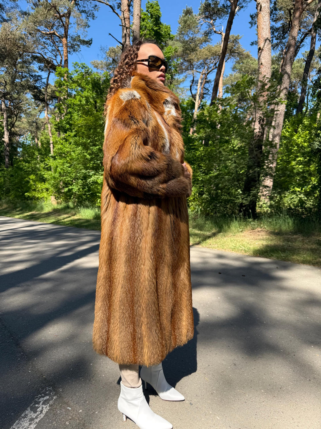 Full-Length Red Fox Fur Coat with Golden Lining, L Size, Real Fox Fur, Vintage Style, Luxury Women's Fur Coat, Elegant Outerwear, Warm Coat