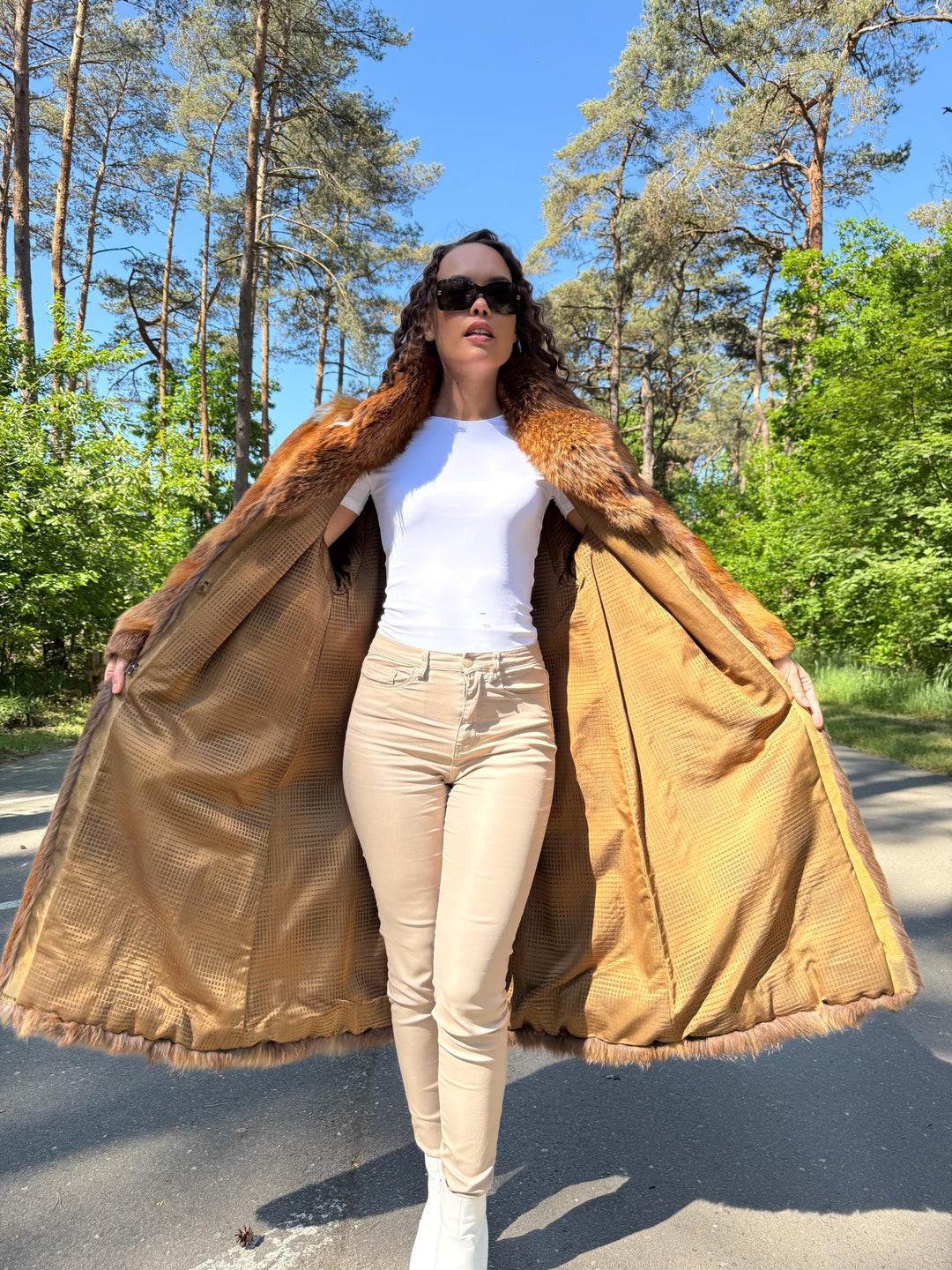 Full-Length Red Fox Fur Coat with Golden Lining, L Size, Real Fox Fur, Vintage Style, Luxury Women's Fur Coat, Elegant Outerwear, Warm Coat