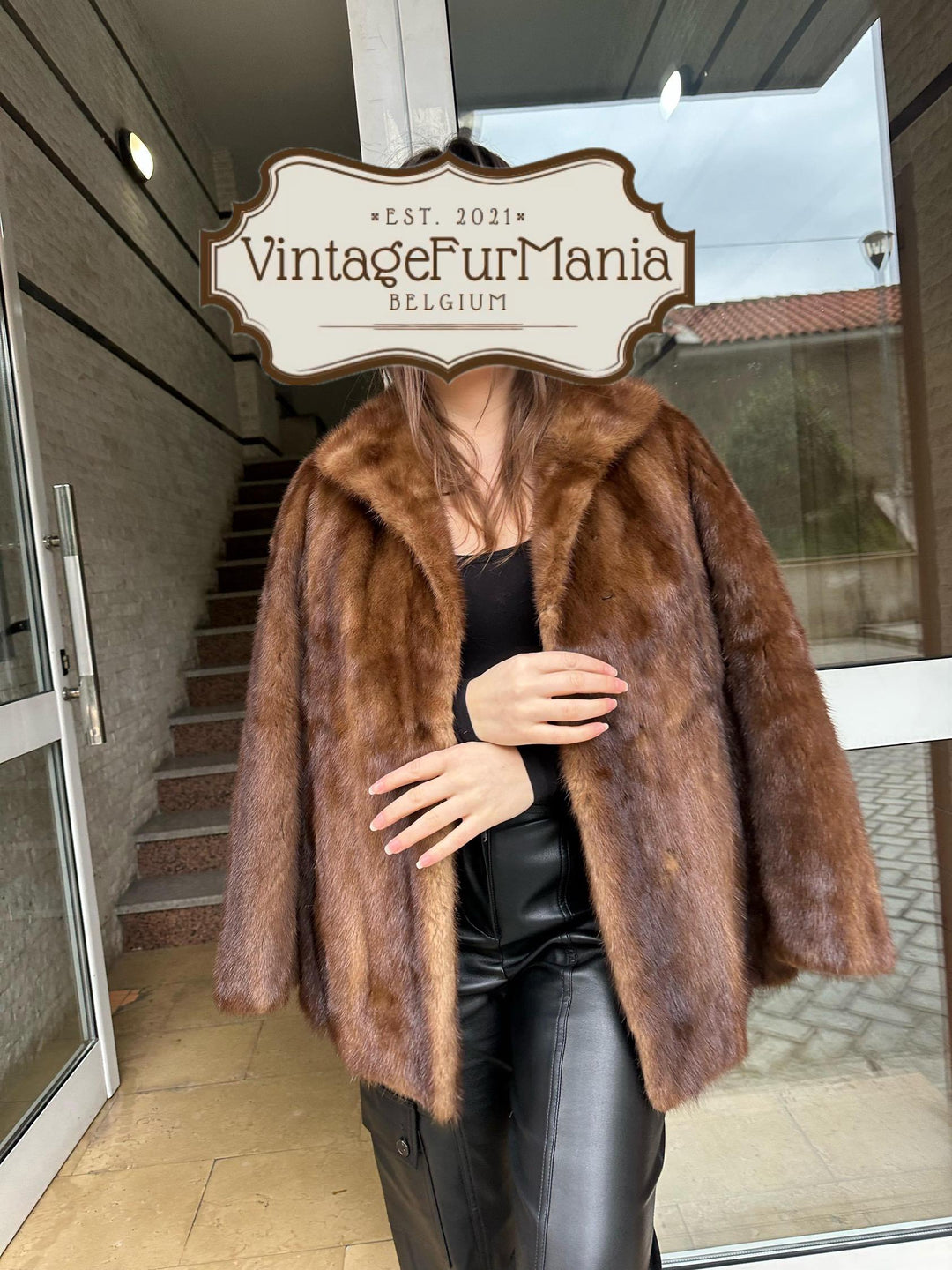 Brown Mink Jacket in Medium Size, Genuine Mink Fur, Warm & Soft Fur Jacket, Classic Vintage Style, Rare Find Fur Jacket, Soft and Thick Mink