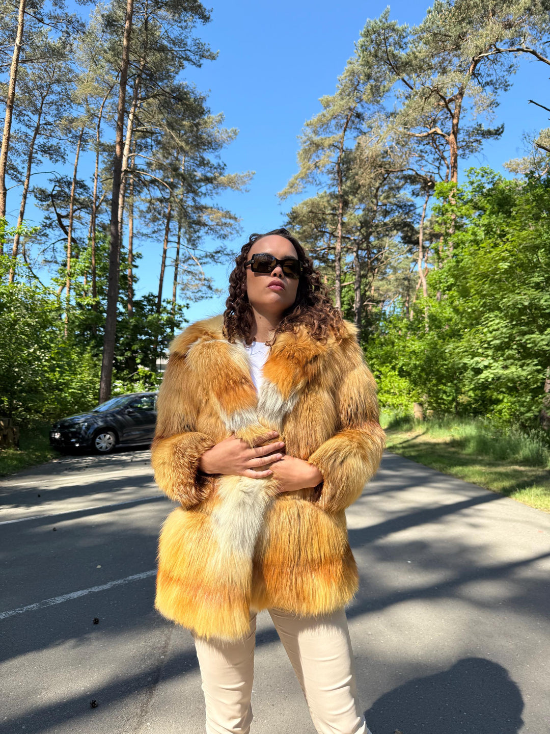 Red Canadian Fox Fur Jacket Small – Real Soft and Fluffy Fur, Natural Warmth, Vintage Style with Eye-Catching Look, Cozy & Stylish Outerwear