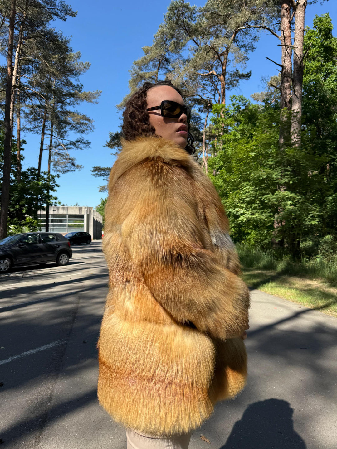 Red Canadian Fox Fur Jacket Small – Real Soft and Fluffy Fur, Natural Warmth, Vintage Style with Eye-Catching Look, Cozy & Stylish Outerwear