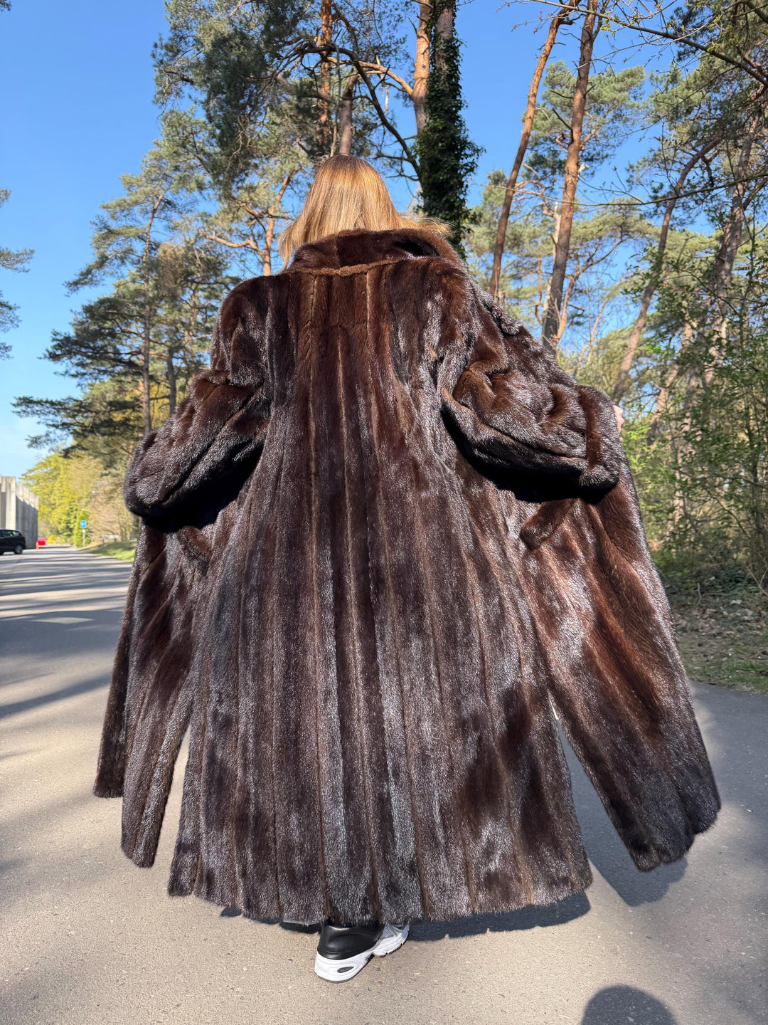 Extra Large Dark Brown Mink Coat, Long Luxury Fur Coat, Elegant Mink Fur Coat, Soft High Quality Coat, Warm & Thick Fur, Elegant Outerwear