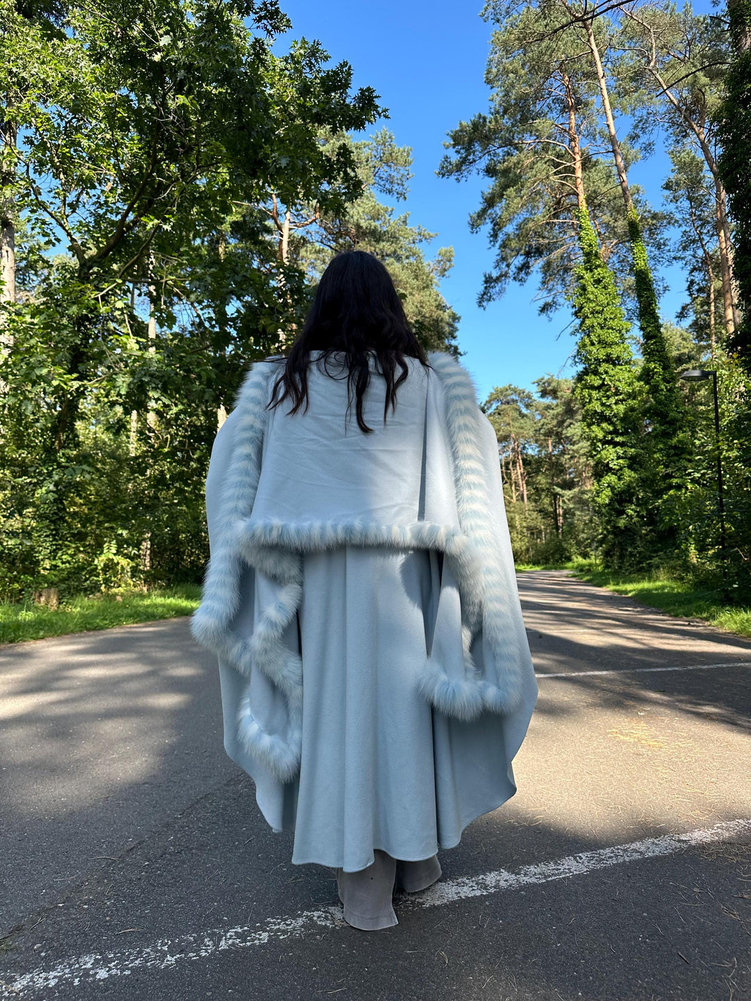Cashmere/Wool Coat with Dyed Real Fox Fur, One Size, Timeless Elegance & Luxury, Brand New, Premium Quality Coat, Women's Fur Coat, Real Fox