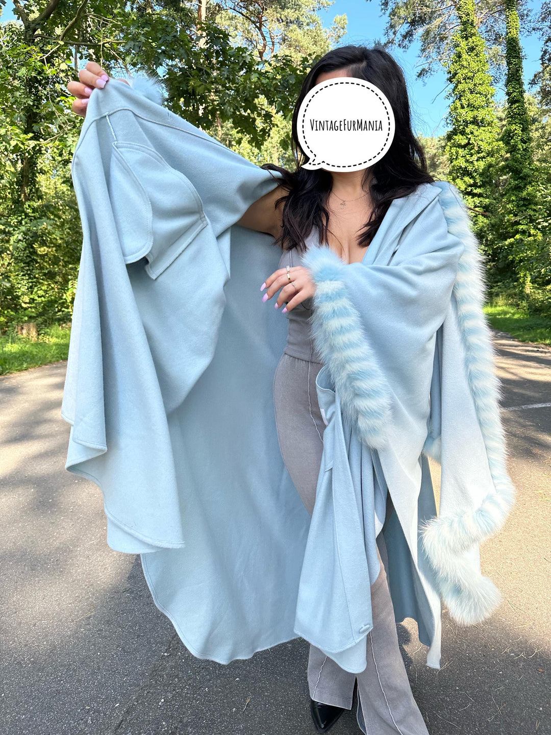Cashmere/Wool Coat with Dyed Real Fox Fur, One Size, Timeless Elegance & Luxury, Brand New, Premium Quality Coat, Women's Fur Coat, Real Fox