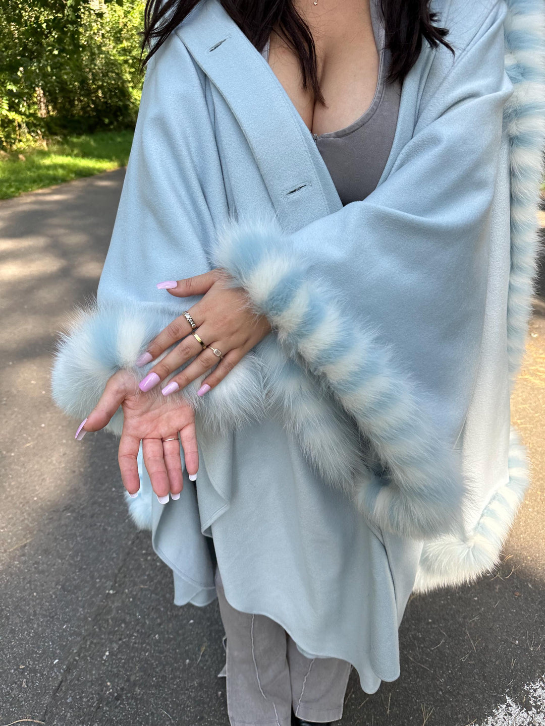Cashmere/Wool Coat with Dyed Real Fox Fur, One Size, Timeless Elegance & Luxury, Brand New, Premium Quality Coat, Women's Fur Coat, Real Fox