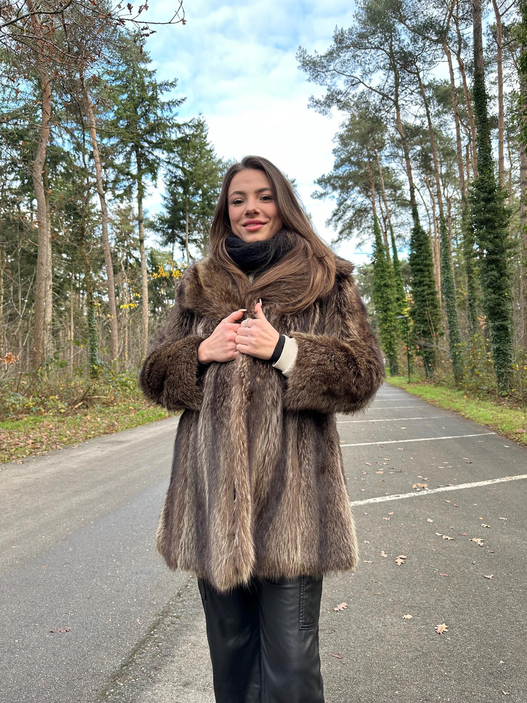 Raccoon Fur Coat, M/L Size, Light Brown Color, Real Soft Raccoon Fur, Vintage Classic Style, Elegant and Luxury Warm Fur Coat for Women