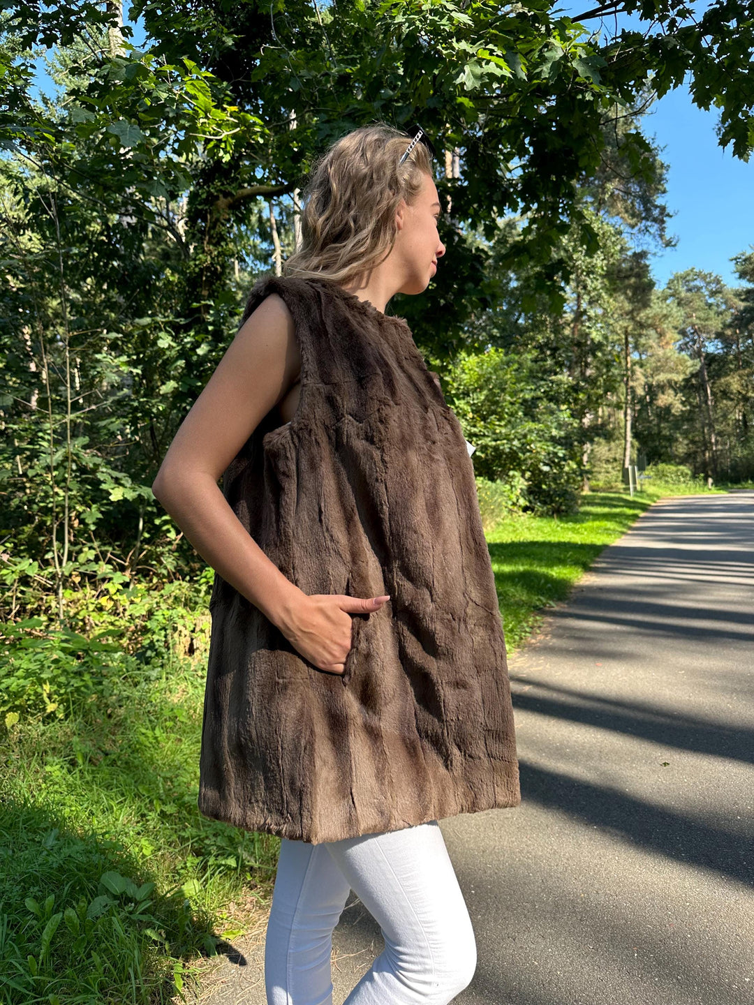Light Brown Sheared Mink Fur Vest, Medium Size, Women's Luxury Mink Vest, Soft and Thick Genuine Mink Fur, Elegant and Stylish Outerwear