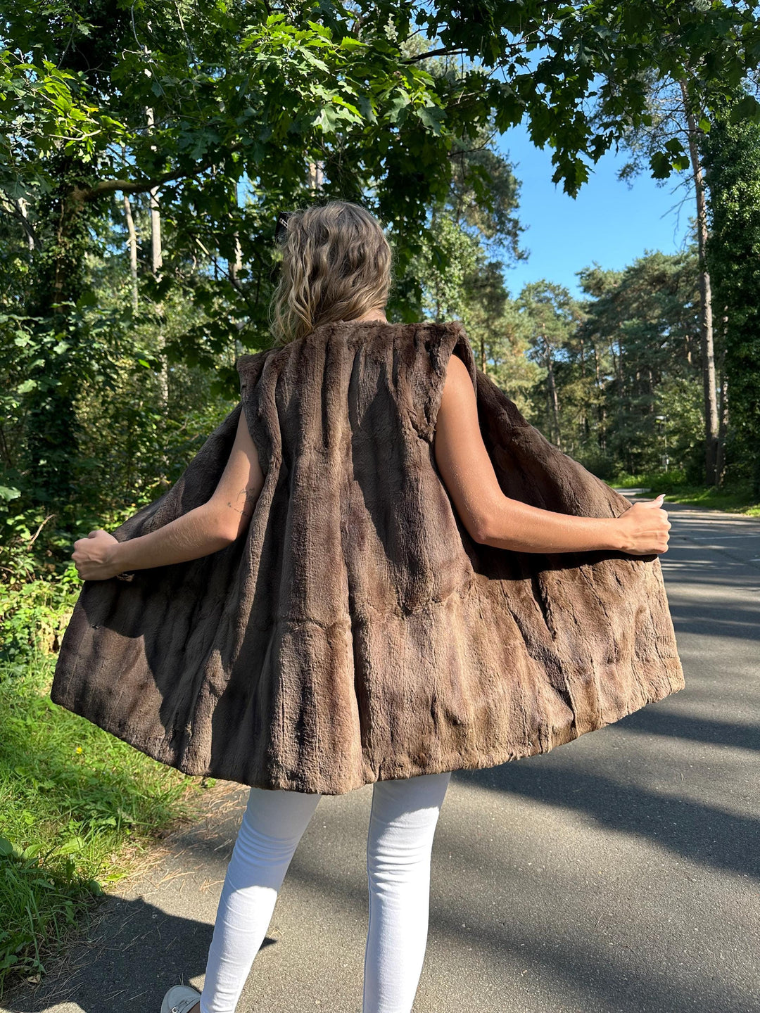 Light Brown Sheared Mink Fur Vest, Medium Size, Women's Luxury Mink Vest, Soft and Thick Genuine Mink Fur, Elegant and Stylish Outerwear