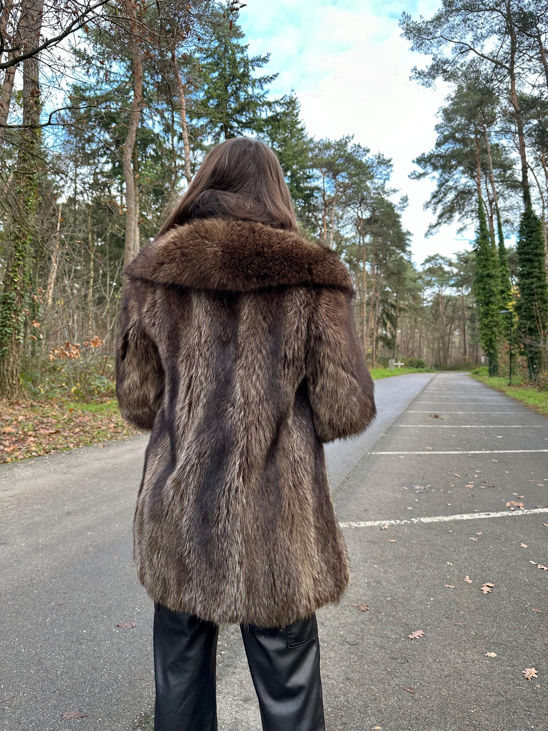 Raccoon Fur Coat, M/L Size, Light Brown Color, Real Soft Raccoon Fur, Vintage Classic Style, Elegant and Luxury Warm Fur Coat for Women
