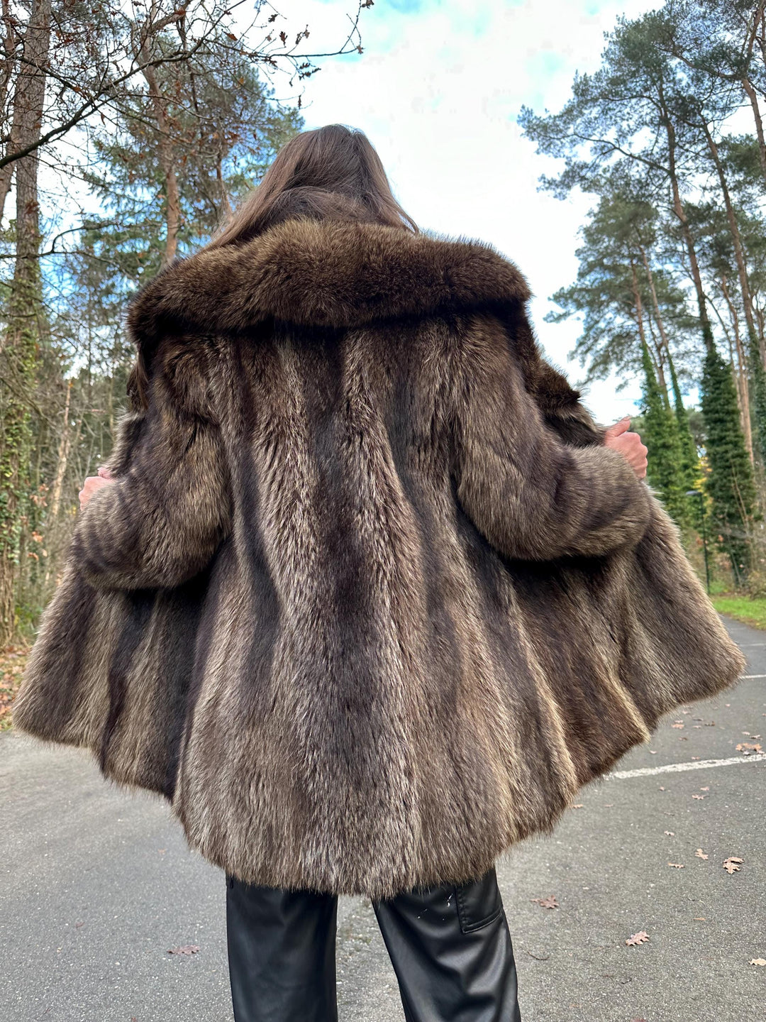Raccoon Fur Coat, M/L Size, Light Brown Color, Real Soft Raccoon Fur, Vintage Classic Style, Elegant and Luxury Warm Fur Coat for Women