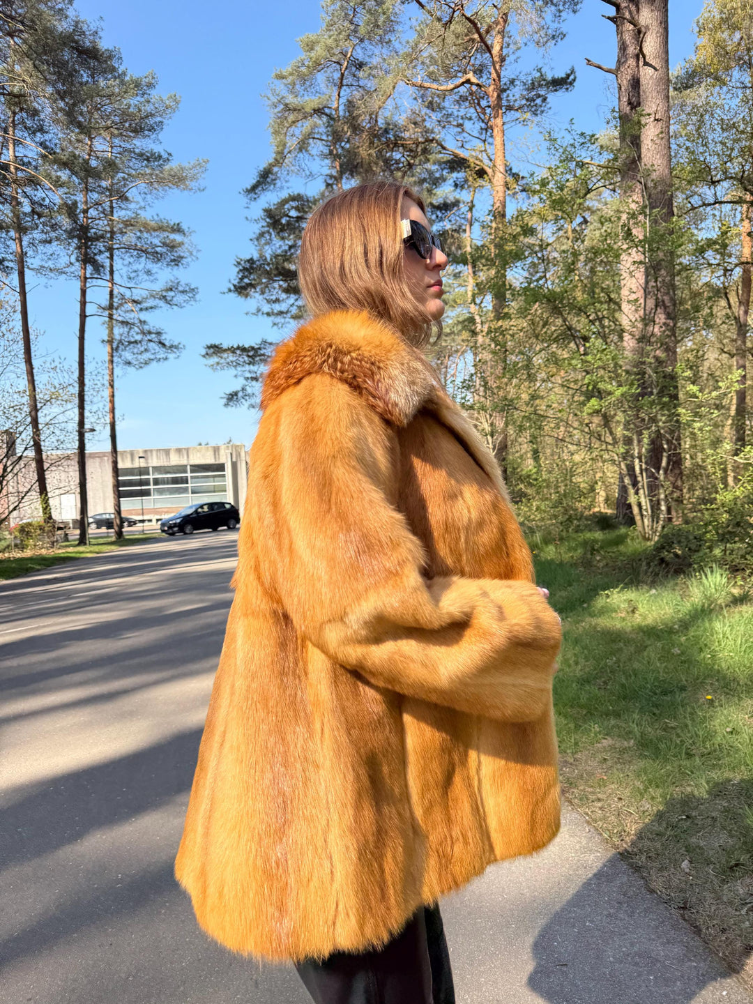 Golden Mink Fur Jacket with Soft Fox Fur Collar, Medium Size, High-Quality Fur, Luxurious and Elegant Women's Outerwear, Genuine Fox & Mink