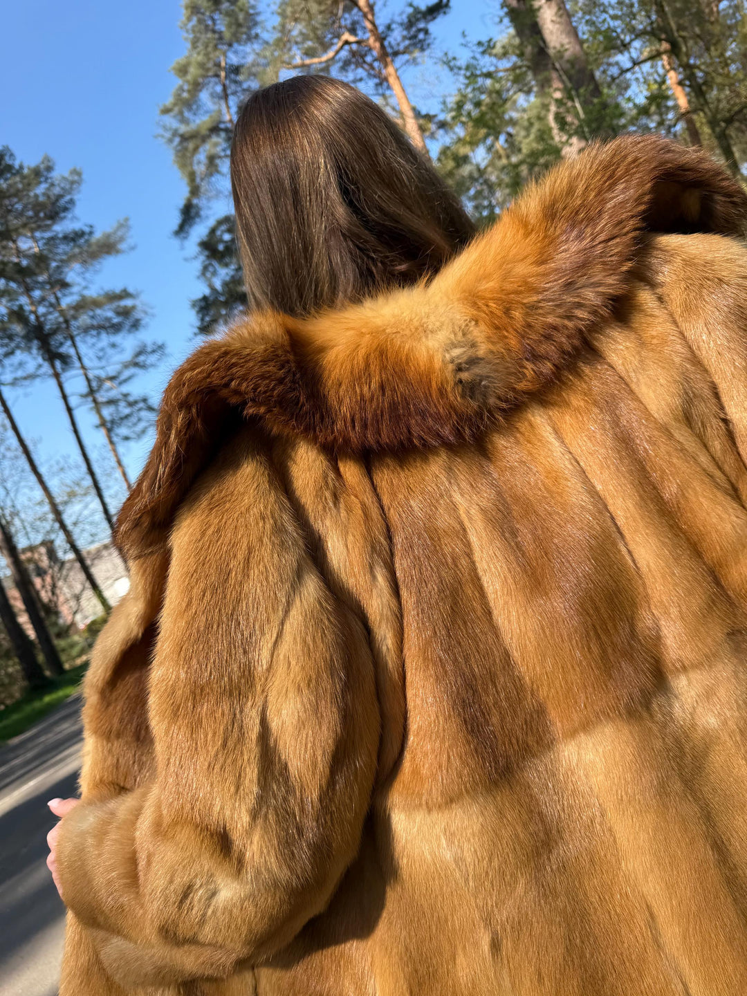 Golden Mink Fur Jacket with Soft Fox Fur Collar, Medium Size, High-Quality Fur, Luxurious and Elegant Women's Outerwear, Genuine Fox & Mink
