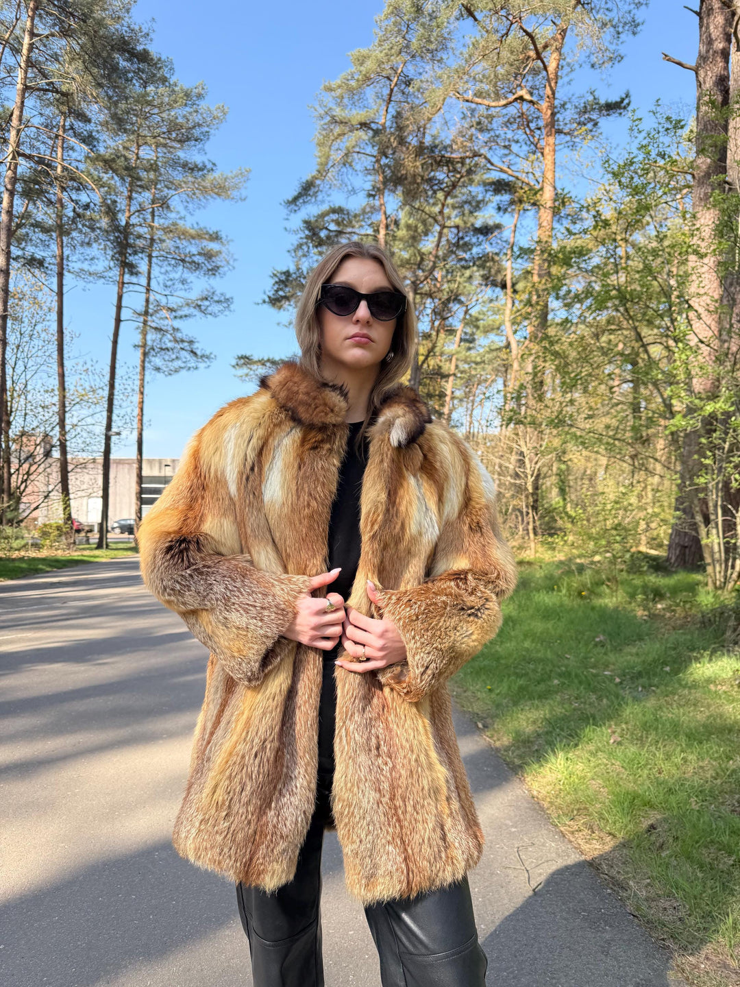 Rare Red Fox Fur Jacket with Golden Lining, Medium Size, Real Fox Fur, Soft and Luxurious, Vintage Style Women's Outerwear, Red Fox Fur Coat