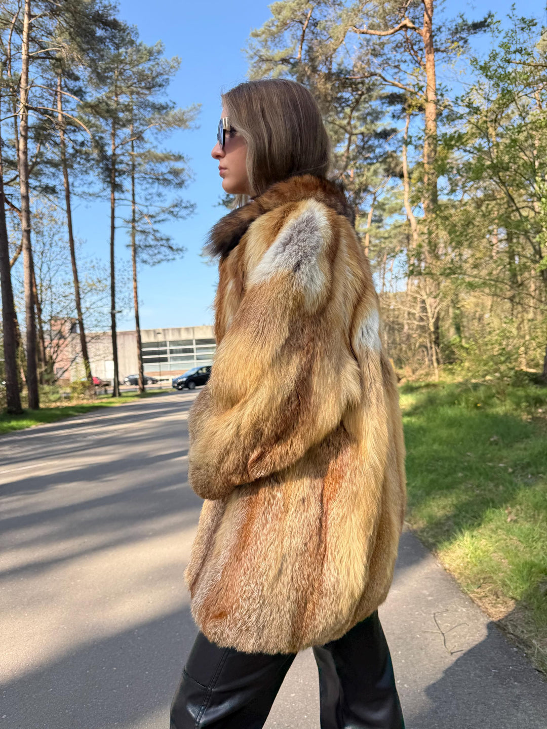 Rare Red Fox Fur Jacket with Golden Lining, Medium Size, Real Fox Fur, Soft and Luxurious, Vintage Style Women's Outerwear, Red Fox Fur Coat