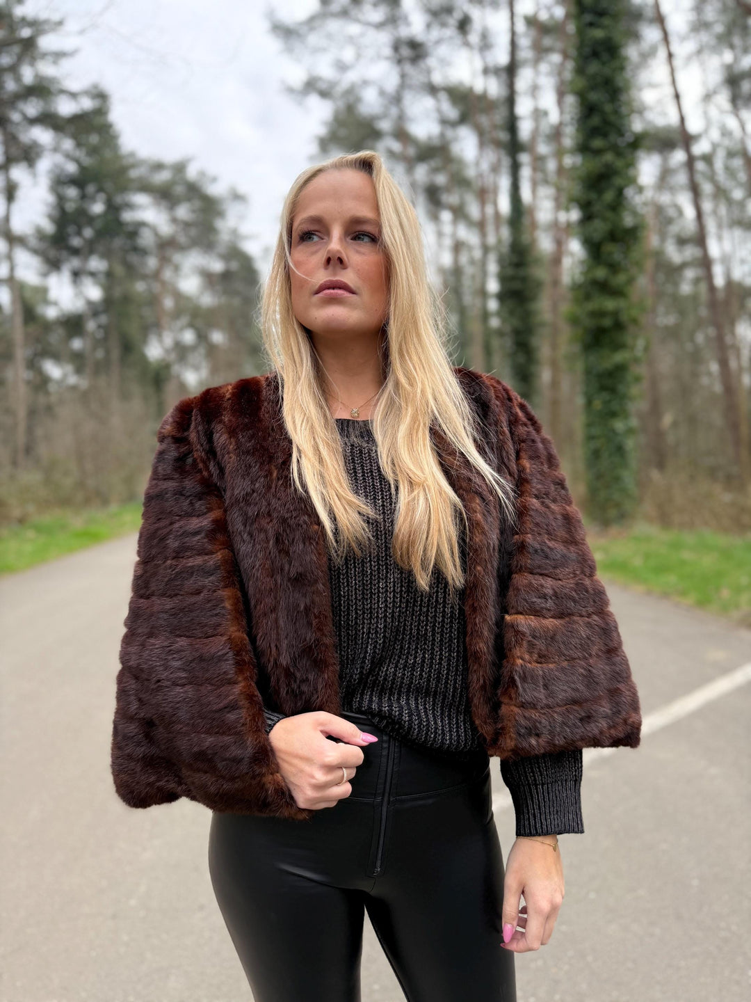 One Size Over the Shoulder Mink Fur Stole, Brown Mink, Thick and Soft Mink Fur Cape, Outlet Price, Perfect Shiny Fur, Classic Vintage Style