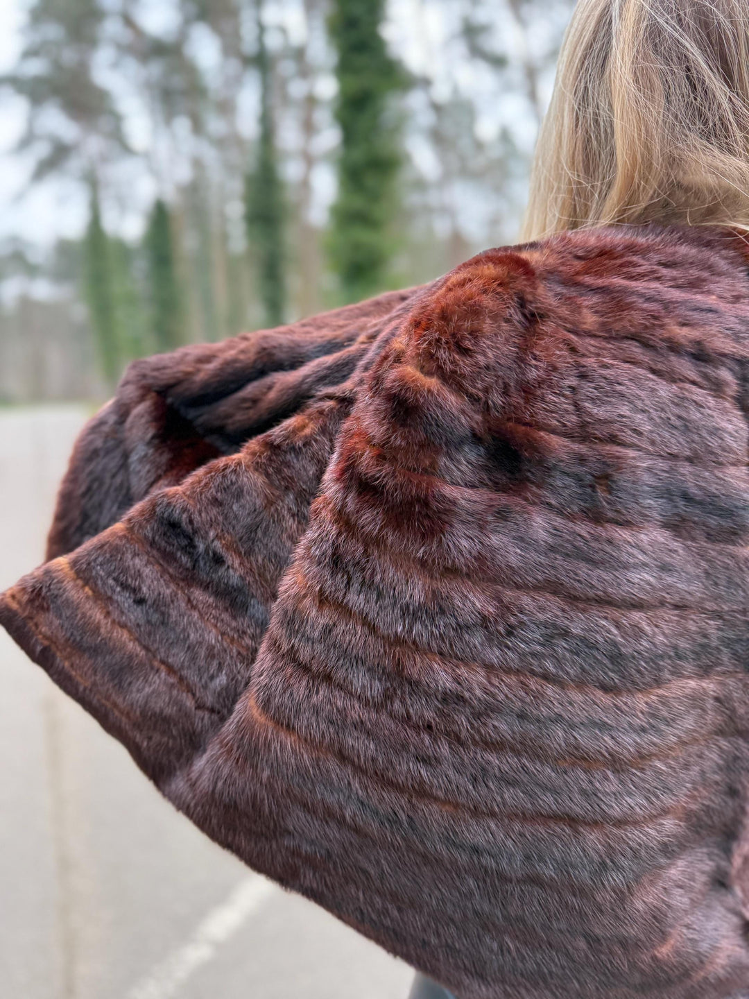 One Size Over the Shoulder Mink Fur Stole, Brown Mink, Thick and Soft Mink Fur Cape, Outlet Price, Perfect Shiny Fur, Classic Vintage Style