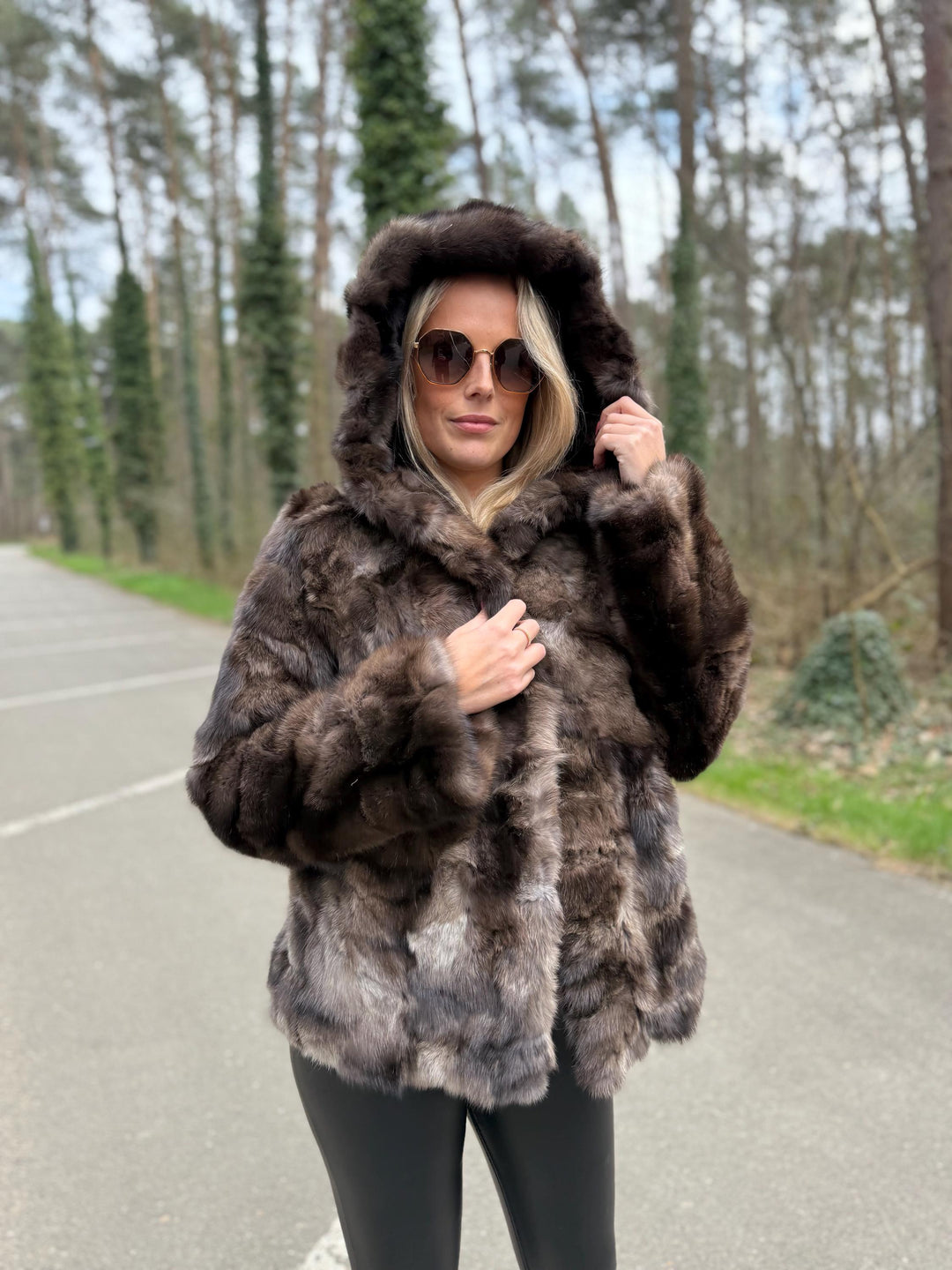 Sable Fur Jacket with Hoodie, Medium M/L Size, Brand New Never Used, Rich Expensive Fur Coat, Sable Fur for Women, Premium Fur, Custom Made