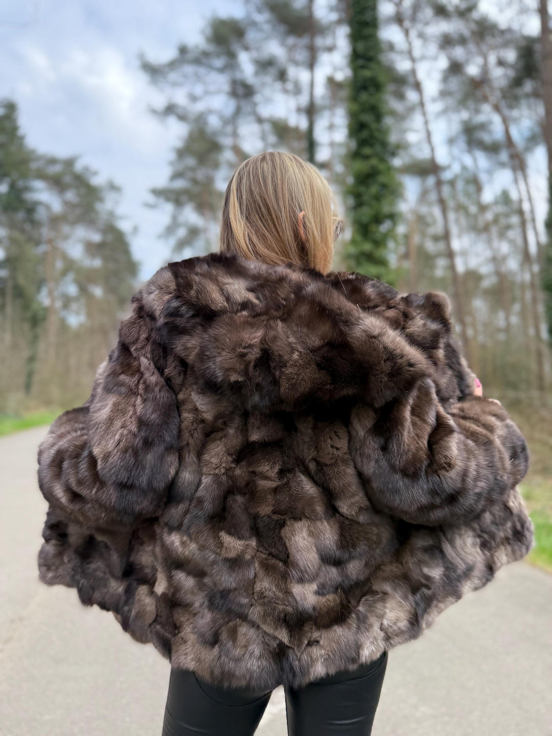 Sable Fur Jacket with Hoodie, Medium M/L Size, Brand New Never Used, Rich Expensive Fur Coat, Sable Fur for Women, Premium Fur, Custom Made