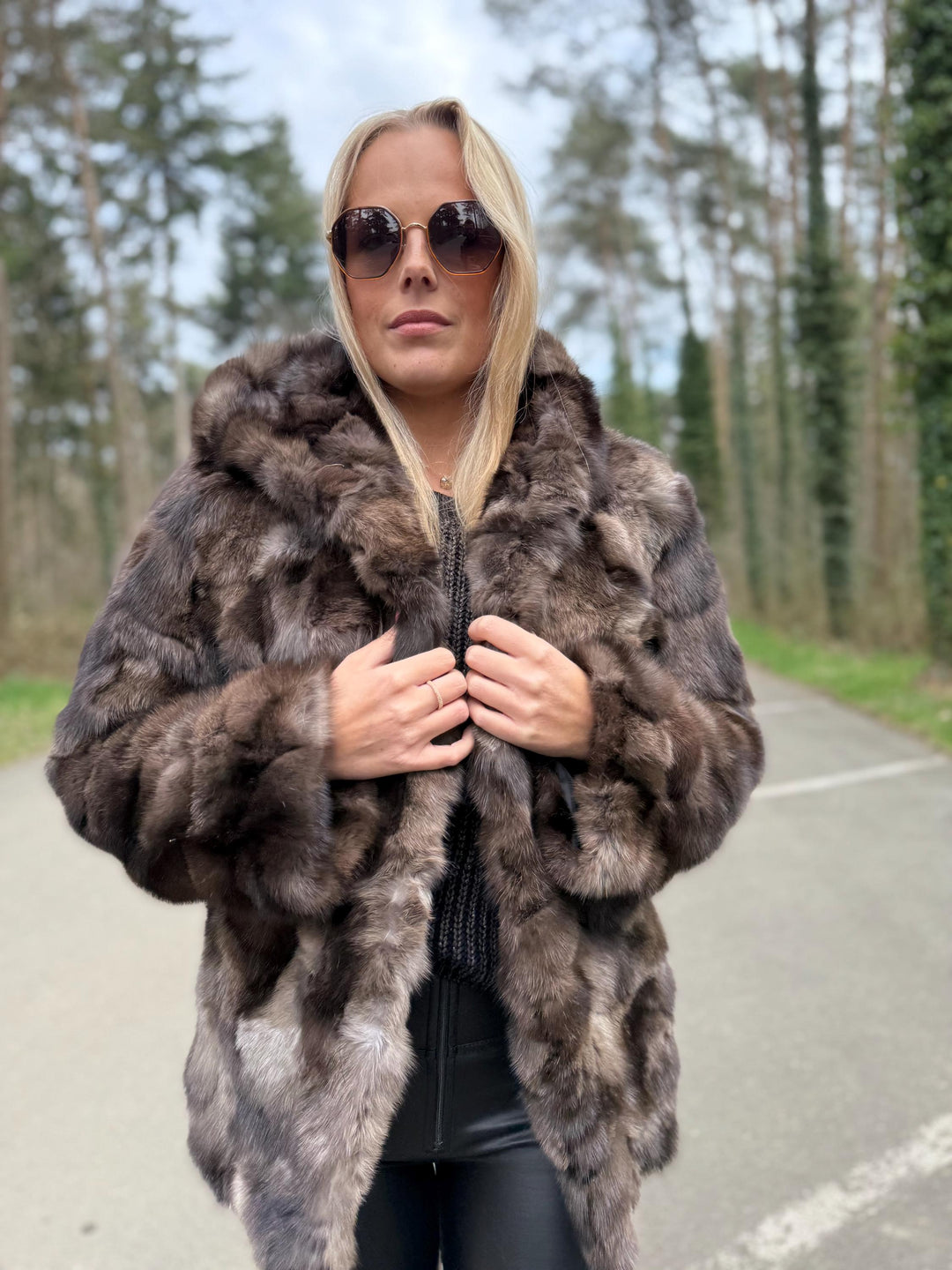 Sable Fur Jacket with Hoodie, Medium M/L Size, Brand New Never Used, Rich Expensive Fur Coat, Sable Fur for Women, Premium Fur, Custom Made