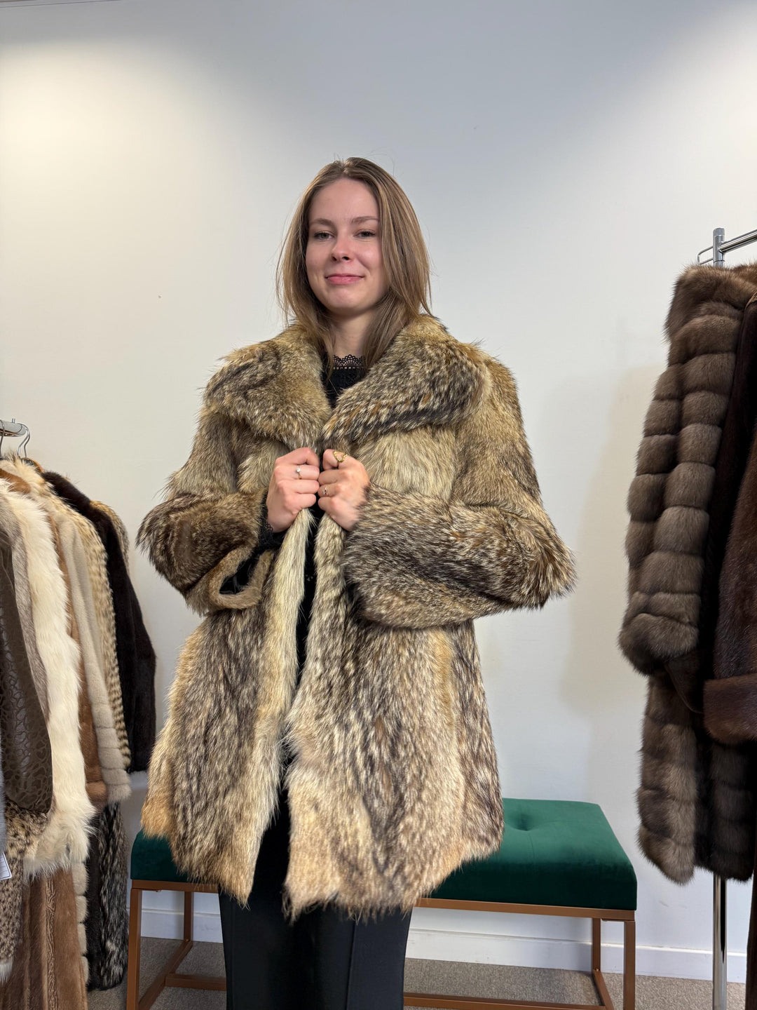 Coyote Fur Jacket, Medium Size, Real Fur Jacket, Women's Fur Jacket, Real Coyote Fur, Coyote Jacket, Vintage Fur Coat, Women's Vintage Coat