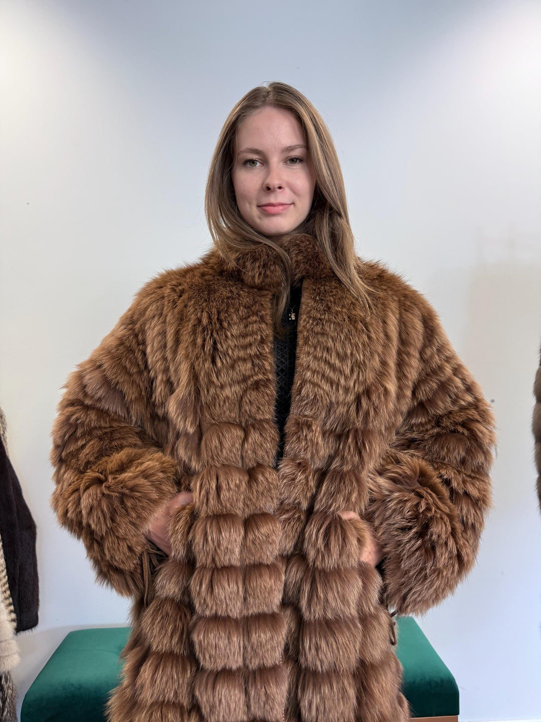 Brown Fox Fur Coat, Medium Size, Brown Fox Coat, Vintage Fur Coat, Women's Fur Coat, Real Fox Fur, Real Fox Coat, Soft Fur Coat, Fluffy Coat