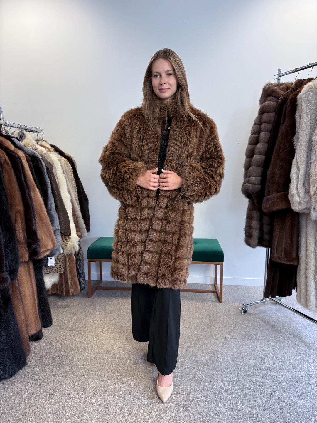 Brown Fox Fur Coat, Medium Size, Brown Fox Coat, Vintage Fur Coat, Women's Fur Coat, Real Fox Fur, Real Fox Coat, Soft Fur Coat, Fluffy Coat