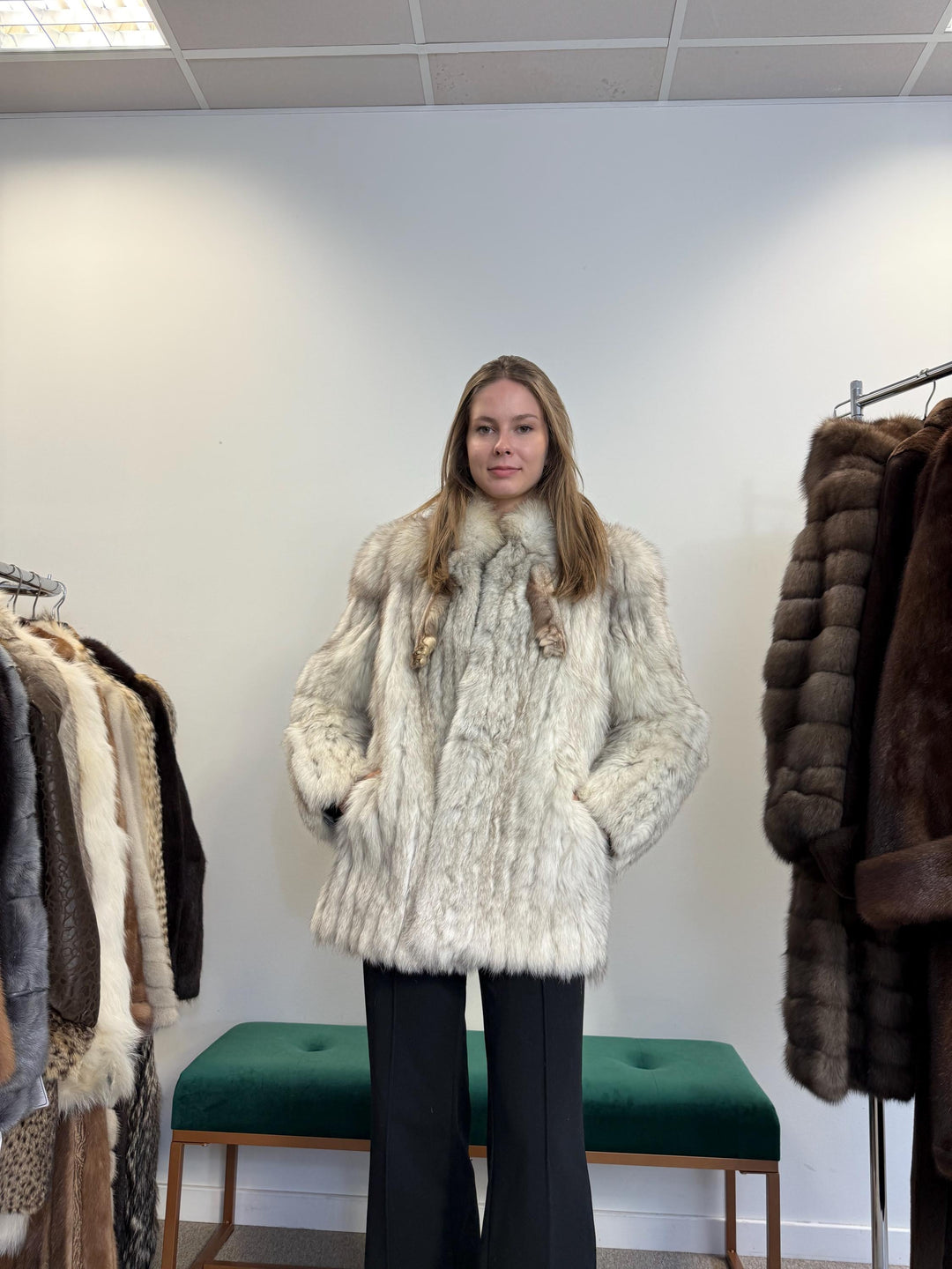 White Fox Fur Jacket, Medium Size, Blue Fox Jacket, Vintage Fur Jacket, Women's Fur Jacket, Real Fox Fur, Real Fox Jacket, Soft Fur Jacket