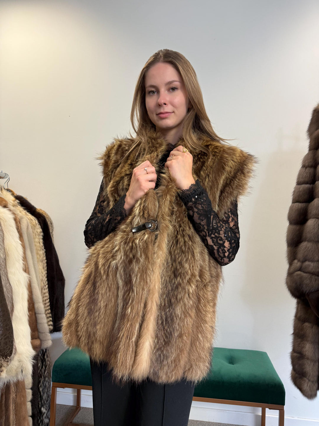 Raccoon Fur Vest, Large Size, Raccoon Vest Women, Real Fur Vest, Brown Raccoon Fur, Vintage Fur Vest, Short Fur Vest, Real Raccoon Fur Vest