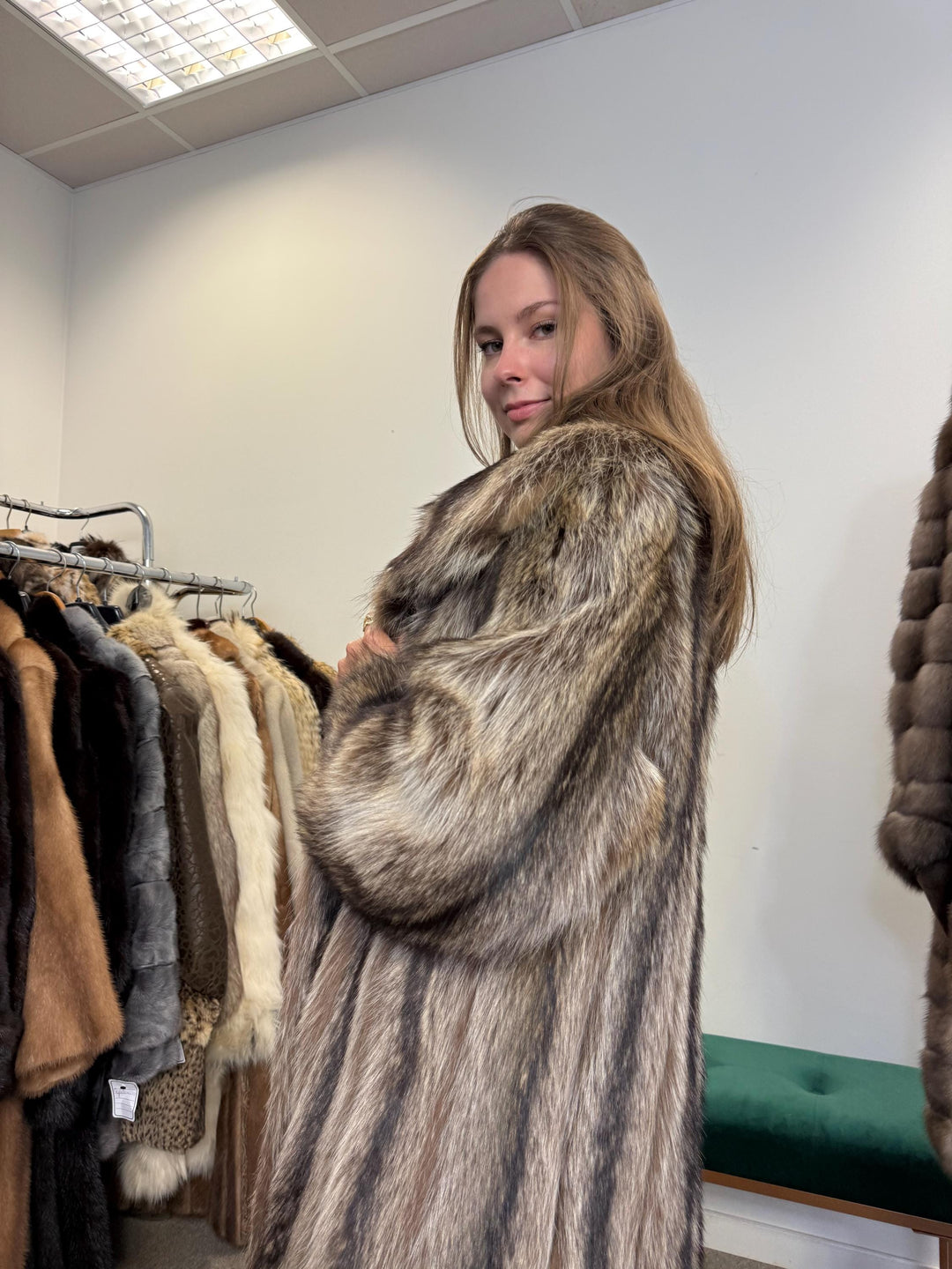 Raccoon Fur Coat, Large Size, Real Fur Coat, Raccoon Coat, Silver Raccoon Fur, Vintage Fur Coat, Soft Thick Raccoon Coat, Women's Fur Coat