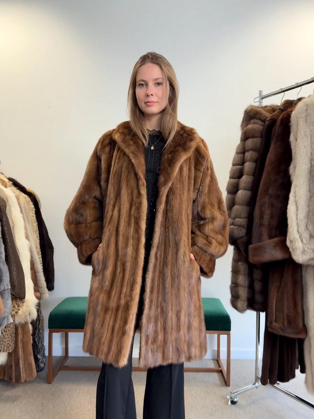 Light Brown Mink Coat, XL Size, Mink Fur Coat, Brown Mink Coat, Womens Fur Coat, Vintage Fur Coat, Real Fur Coat, Pastel Mink Coat, Mink Fur