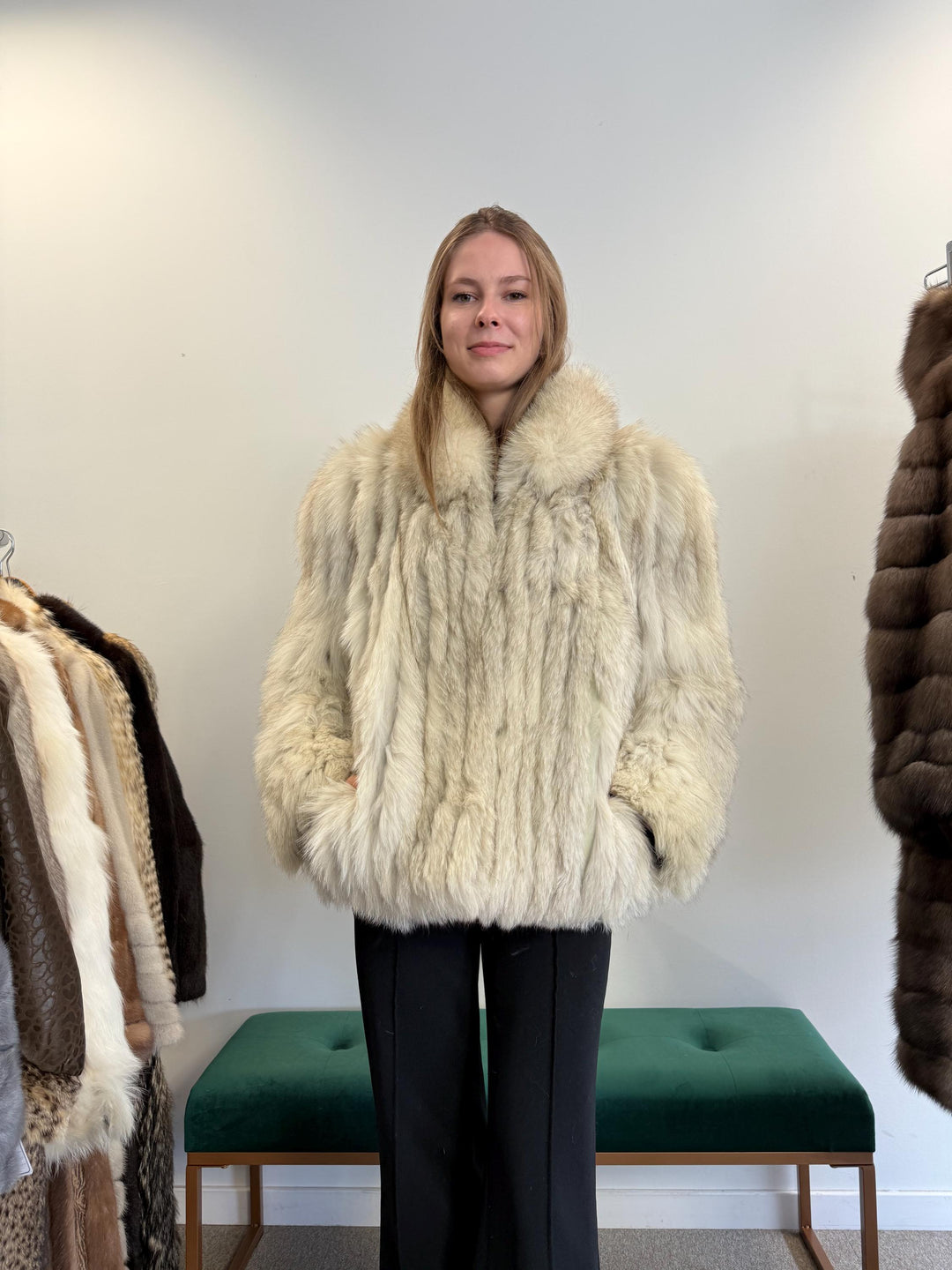 White Blue Fox Fur Jacket, Saga Fox Fur Jacket, Medium Size, Fur Jacket, Real Fox Fur, White Fox Fur Jacket, Vintage Fur Coat, Women's Coat