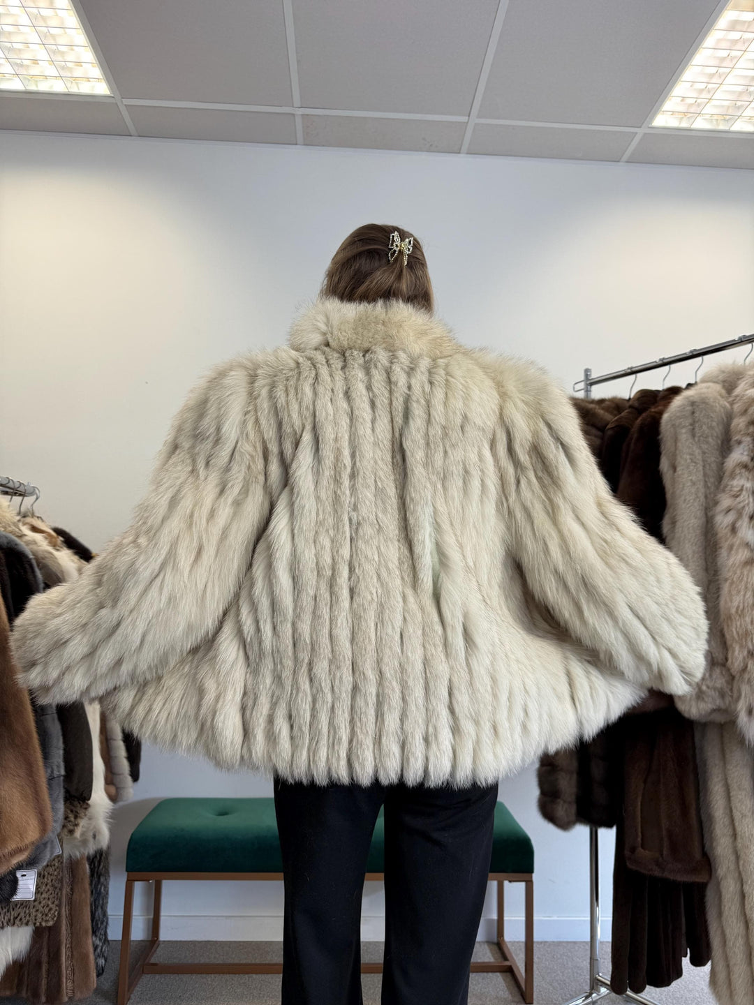 White Blue Fox Fur Jacket, Saga Fox Fur Jacket, Medium Size, Fur Jacket, Real Fox Fur, White Fox Fur Jacket, Vintage Fur Coat, Women's Coat