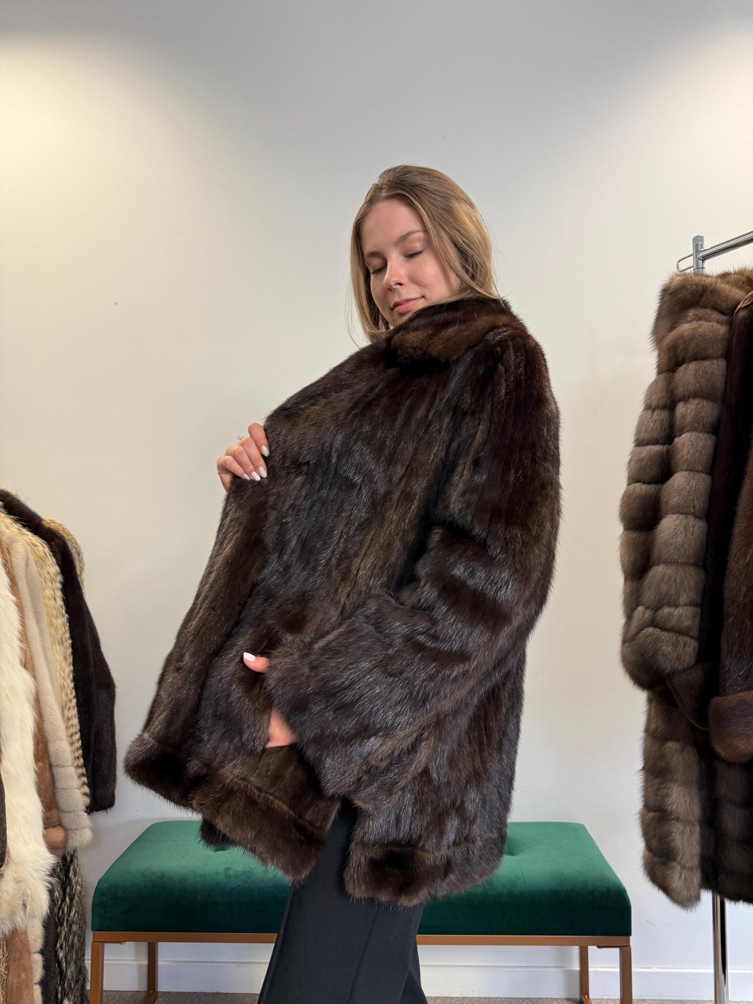 Mink Fur Jacket, L/XL Size, Brown Mink Fur, Real Fur Jacket, Mink Jacket, Vintage Fur Jacket, Soft Thick Mink Jacket, Women's Fur Jacket