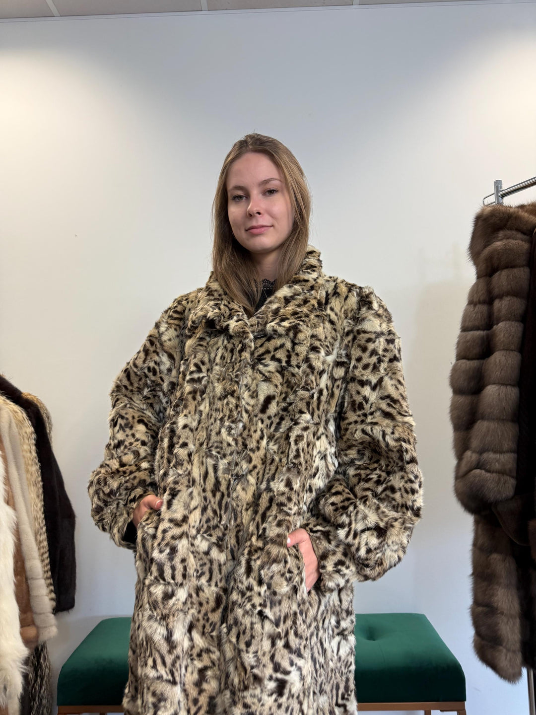 Lynx Fur Coat, XXL Size, Lynx Coat, Women's Fur Coat, Vintage Fur Coat, Real Lynx Coat, Lynx Fur, Long Fur Coat, Real Fur Coat, Lynx Fur