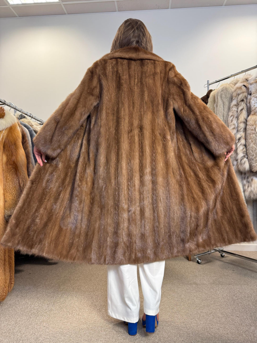 Long Pastel Mink Coat, Large Size, Real Fur Coat, Mink Coat, Brown Mink, Pastel Mink Fur Coat, Women's Fur Coat, Thick Fur Coat, Soft Fur