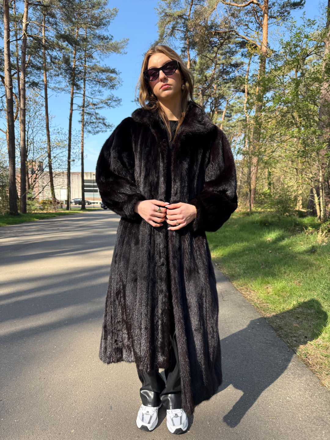 XL Dark Brown Mink Coat, Full Length Coat, Rare Find Vintage Style, Soft and Thick Mink Fur, High Quality Fur, Real Mink Coat, Vintage Coat