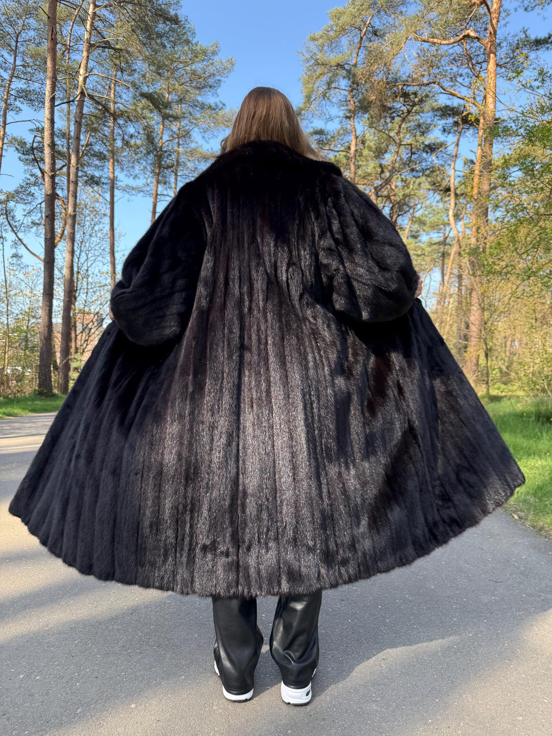 XL Dark Brown Mink Coat, Full Length Coat, Rare Find Vintage Style, Soft and Thick Mink Fur, High Quality Fur, Real Mink Coat, Vintage Coat