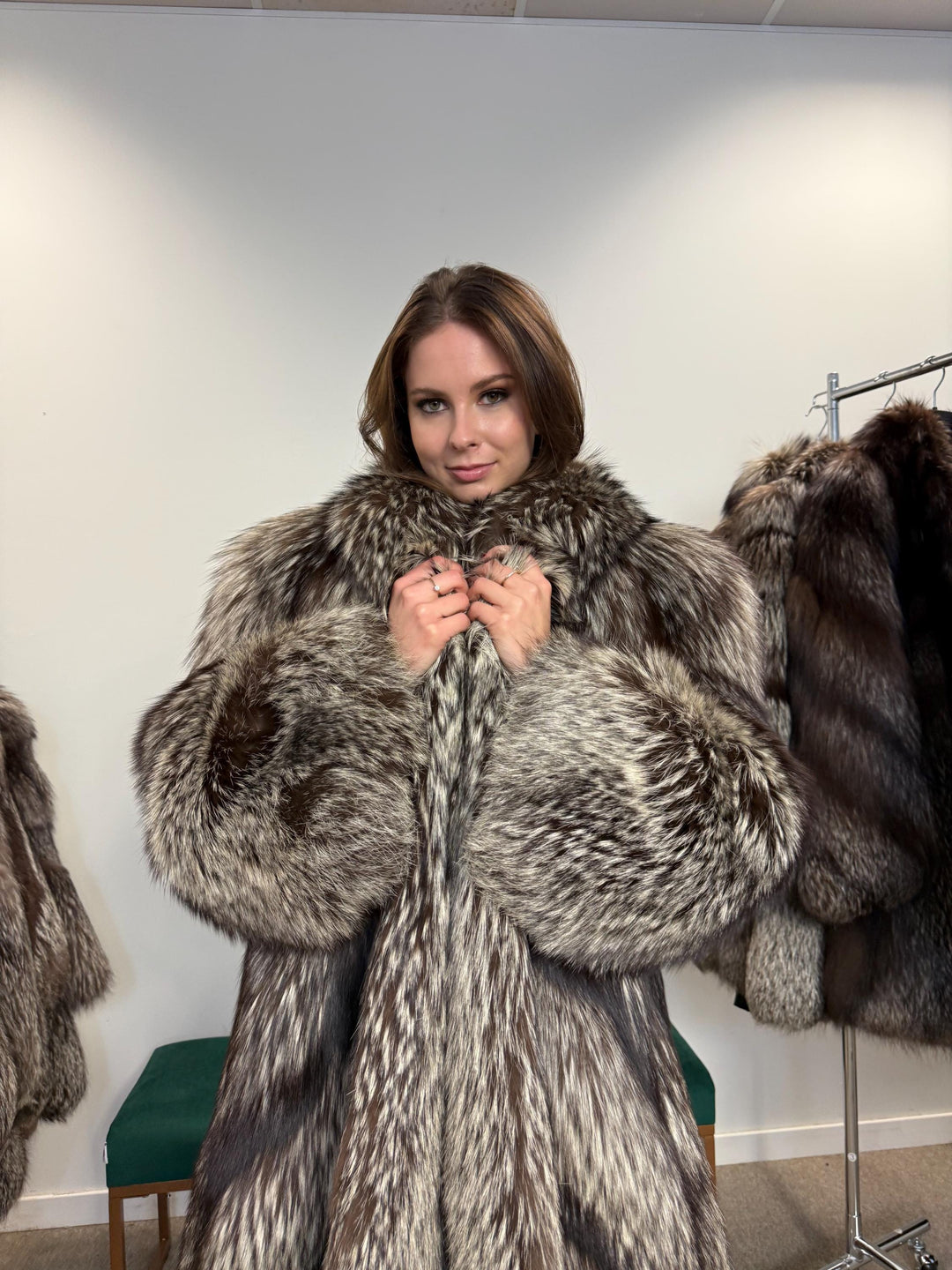 Silver Fox Fur Coat, XL Size, Real Fur Coat, Vintage Fox Fur, Fox Silver Coat, Women Fox Fur Coat, Real Fox, Nordic Fox, Elegant Fox Fur