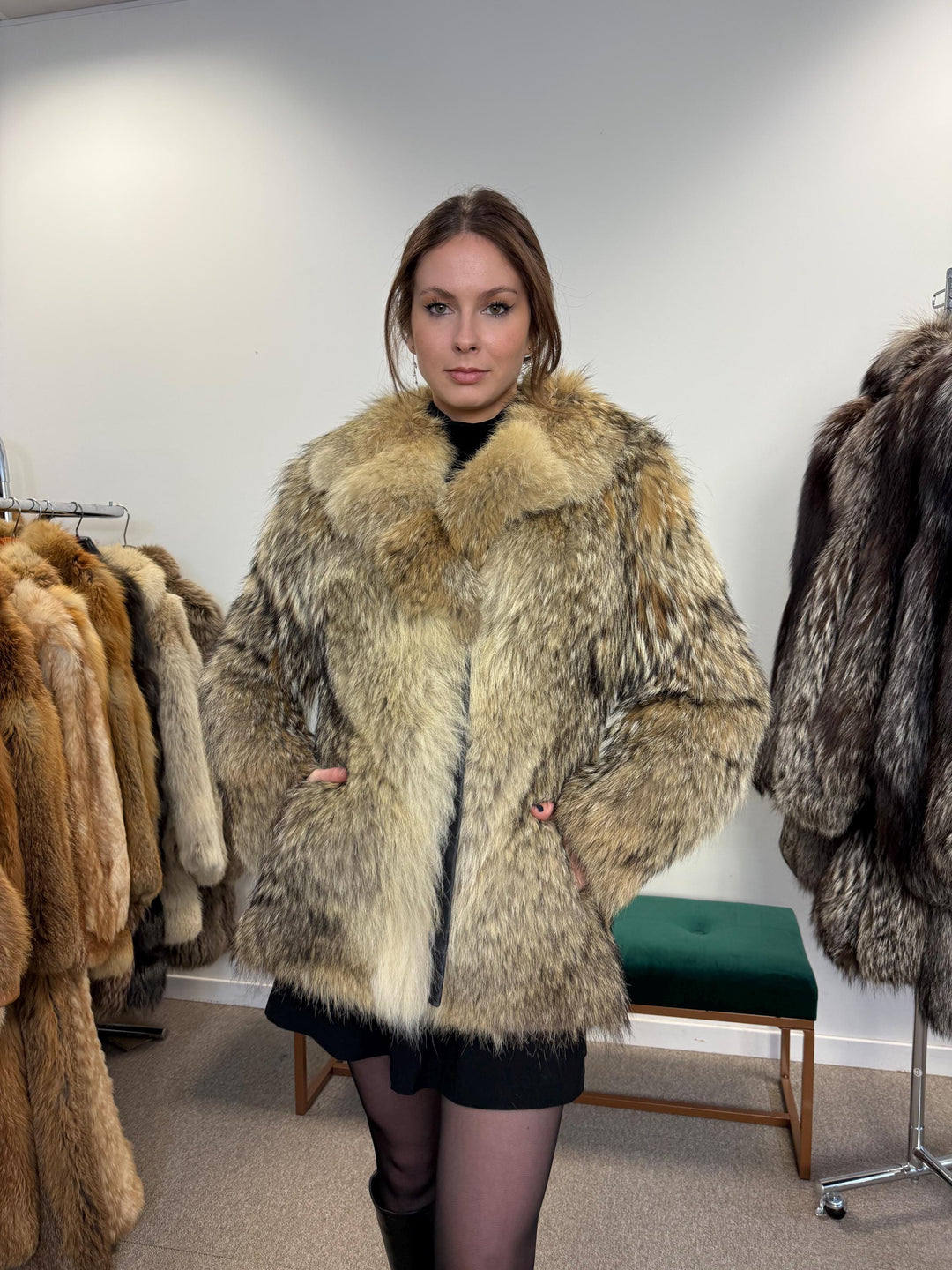 Coyote Fur Jacket, Small Size, Women's Fur Coat, Real Coyote Fur Coat, Coyote Coat Women, Vintage Fur Coat, Coyote Fur Coat, Real Fur Jacket