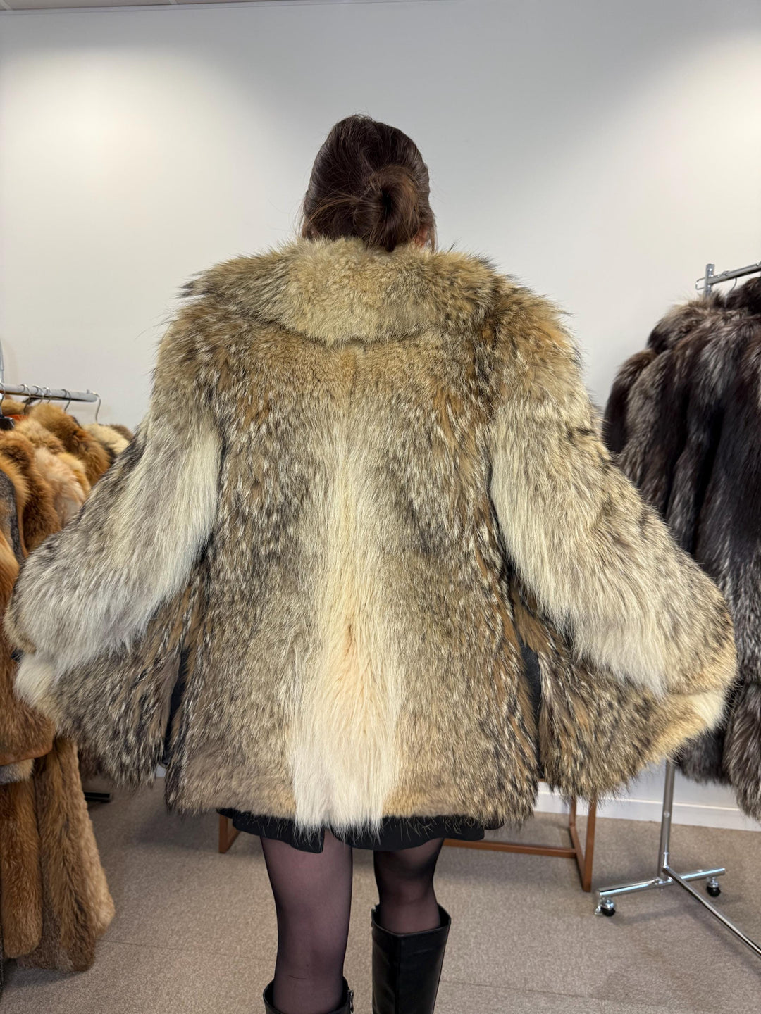 Coyote Fur Jacket, Small Size, Women's Fur Coat, Real Coyote Fur Coat, Coyote Coat Women, Vintage Fur Coat, Coyote Fur Coat, Real Fur Jacket