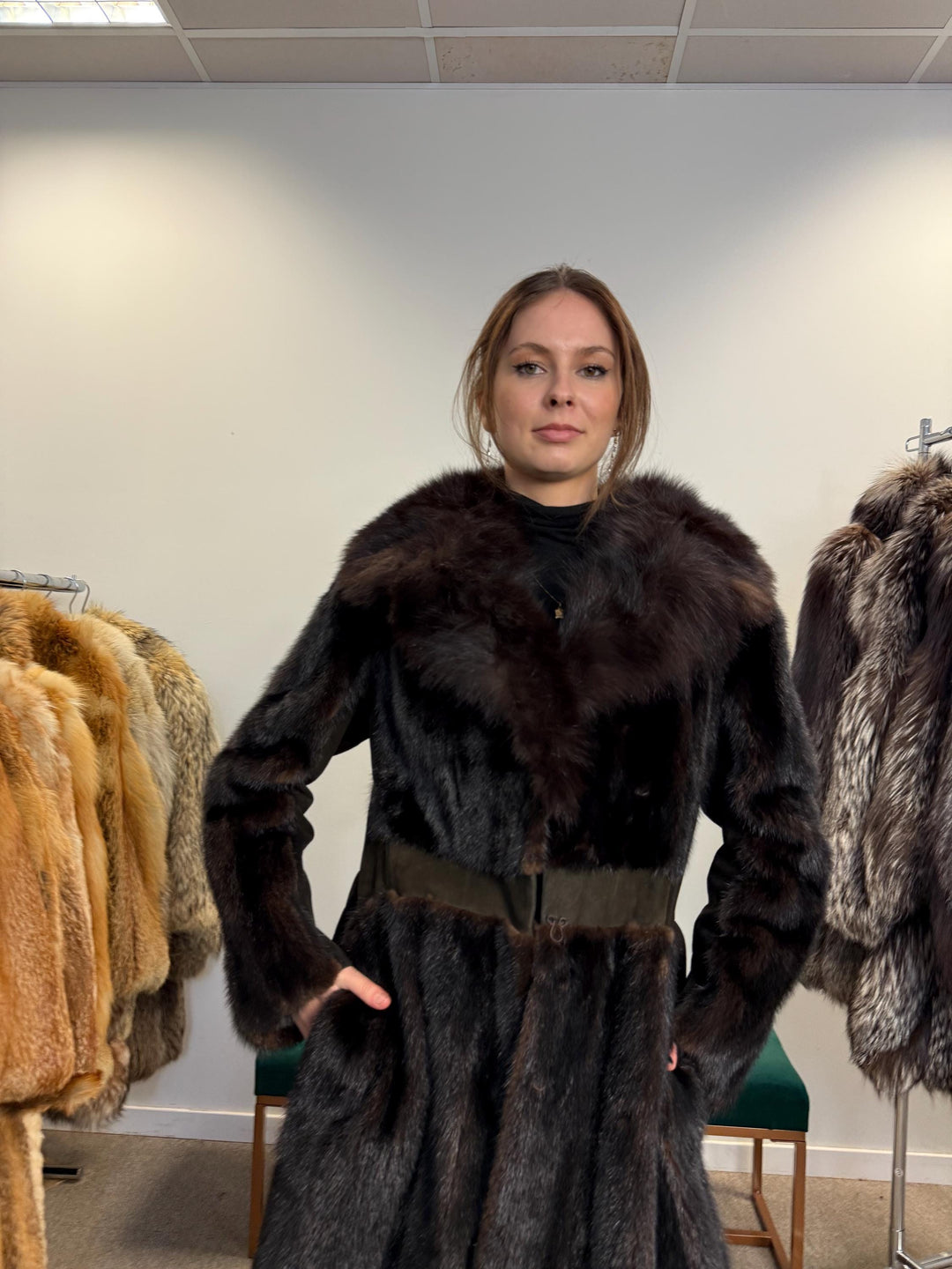Mink Fur Coat with Fox Fur Collar, Medium Size, Mink Coat, Real Fur Coat, Fur Coats, Mink Fur Coat, Fox Fur Collar, Thick Mink Coat, Women's