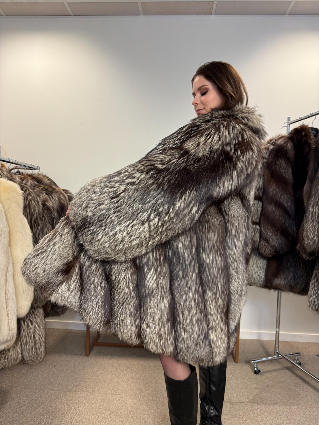 Silver Fox Fur Coat, XL Size, Real Fur Coat, Vintage Fox Fur, Fox Silver Coat, Women Fox Fur Coat, Real Fox, Nordic Fox, Elegant Fox Fur