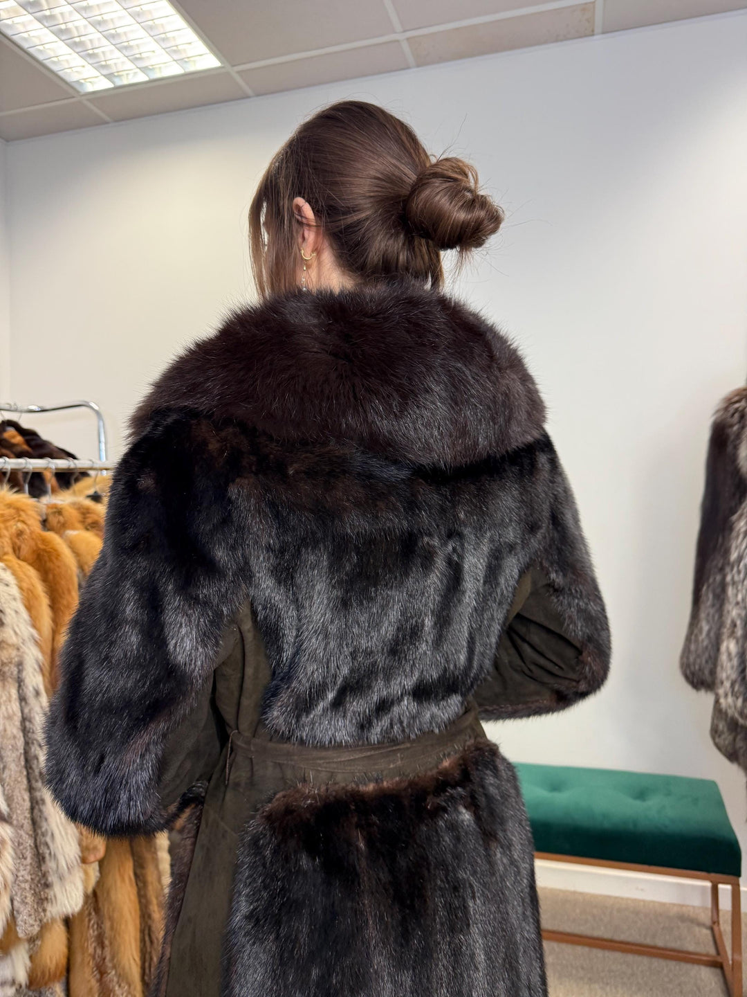 Mink Fur Coat with Fox Fur Collar, Medium Size, Mink Coat, Real Fur Coat, Fur Coats, Mink Fur Coat, Fox Fur Collar, Thick Mink Coat, Women's