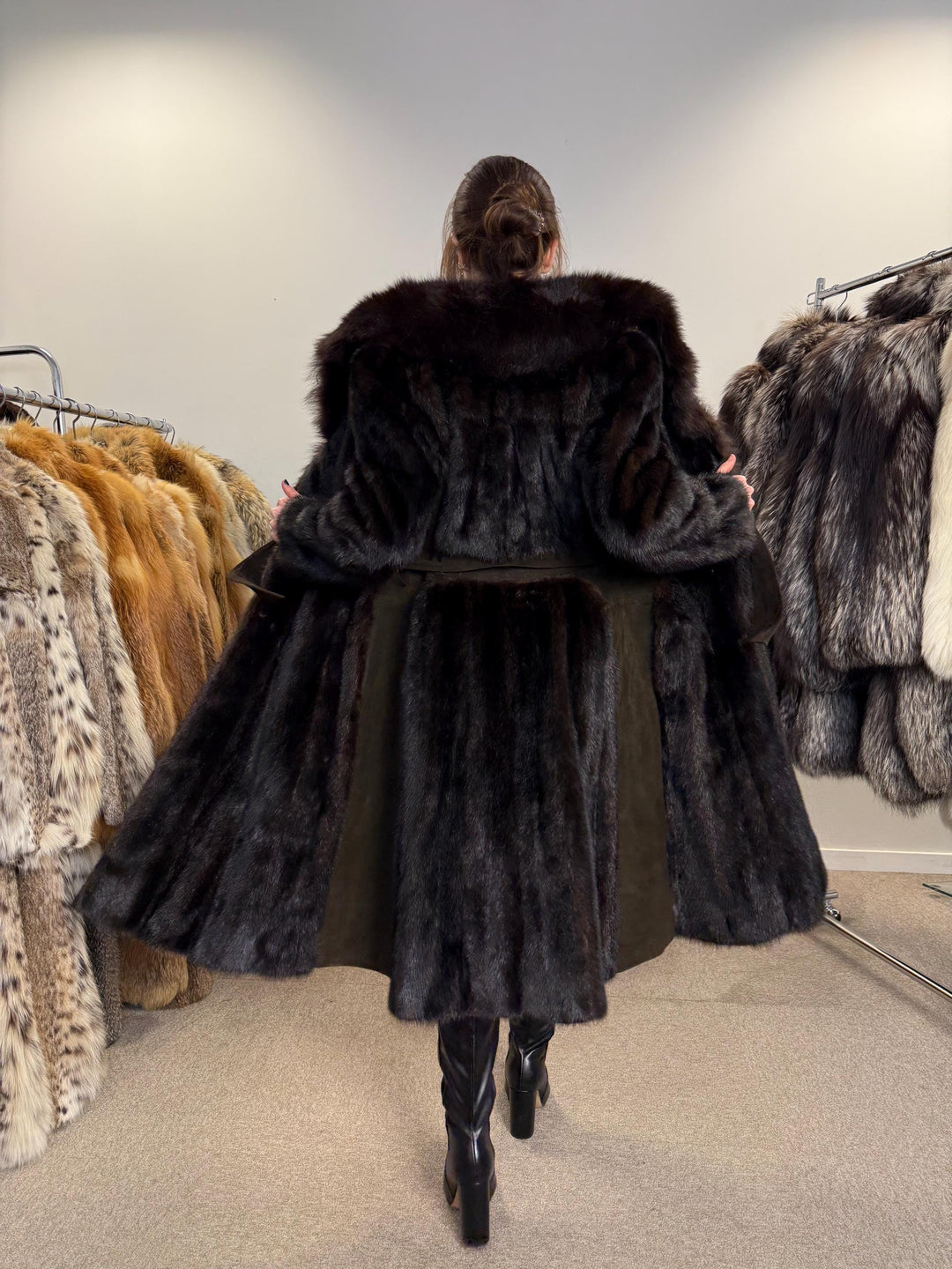 Mink Fur Coat with Fox Fur Collar, Medium Size, Mink Coat, Real Fur Coat, Fur Coats, Mink Fur Coat, Fox Fur Collar, Thick Mink Coat, Women's