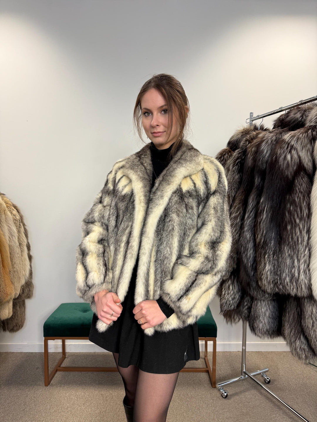 Cross Mink Jacket, Medium Size, Mink Fur Coat, White Mink Coat, Women's Fur Coat, Vintage Fur Coat, Real Fur Jacket, Cross Mink, Mink Jacket