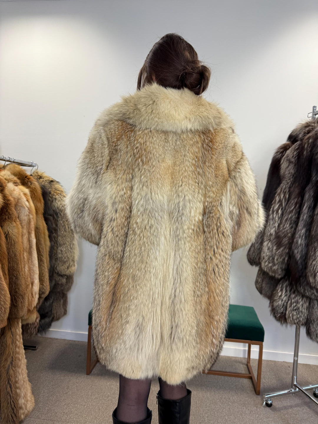 Coyote Fur Coat, Medium Size, Women's Fur Coat, Real Coyote Fur Coat, Coyote Coat Women, Vintage Fur Coat, Coyote Fur Coat, Real Fur Coat
