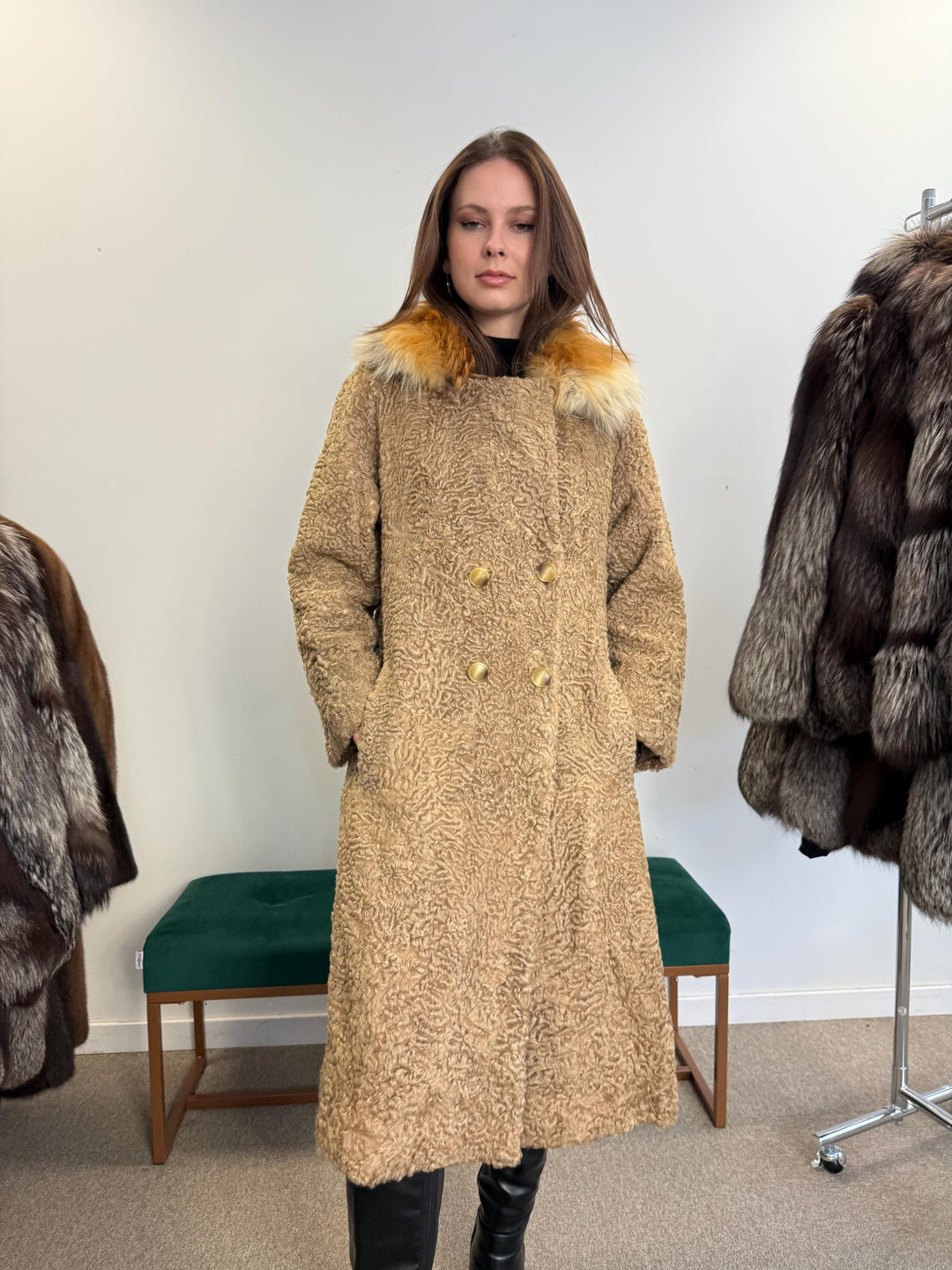 Beige Astrakhan Fur Coat, Small Size, Women's Fur Coat, Red Fox Fur Collar, Real Astrakhan Fur, Real Fur Coat, Vintage Fur Coat, Thick Fur