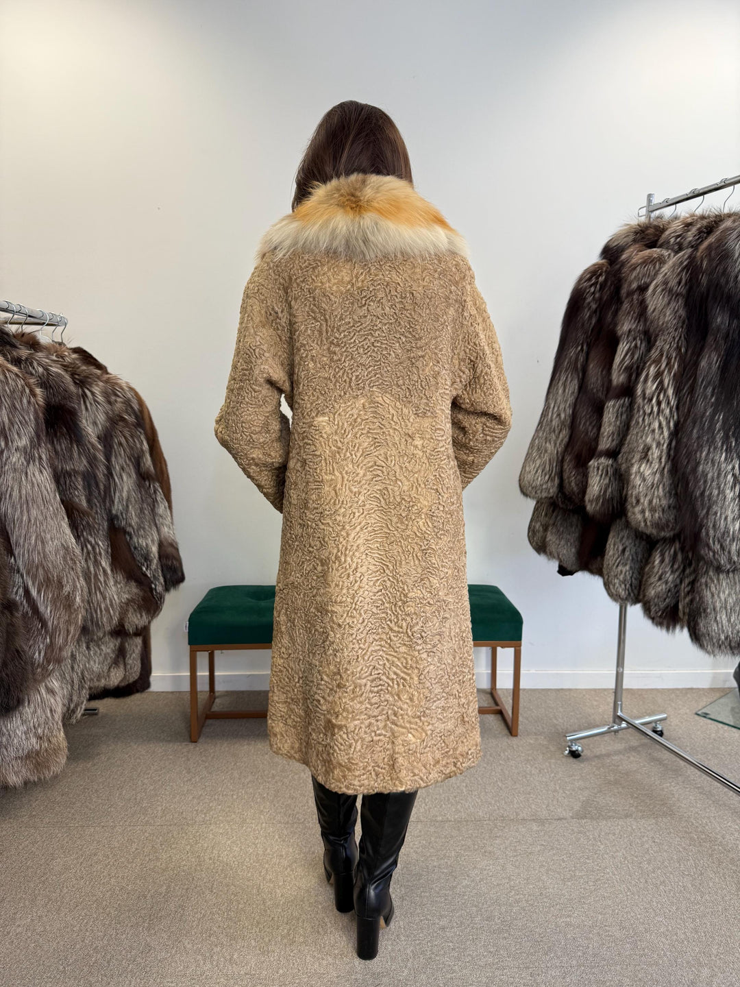 Beige Astrakhan Fur Coat, Small Size, Women's Fur Coat, Red Fox Fur Collar, Real Astrakhan Fur, Real Fur Coat, Vintage Fur Coat, Thick Fur