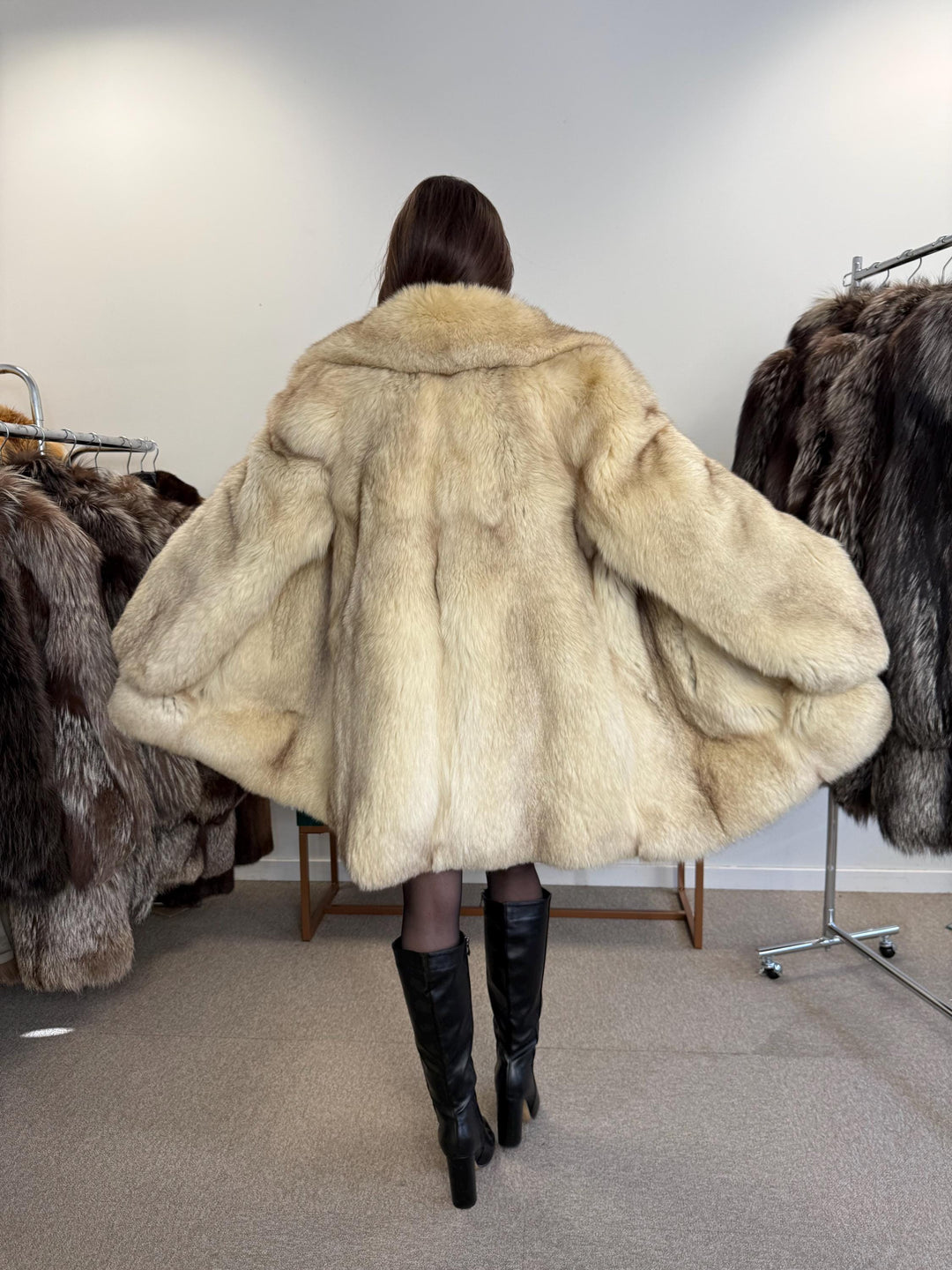 Nordic Fox Fur Coat, XL Size, Real White Fox Fur, Soft Fur Coat, Blue Fox Fur Coat, Real Nordic Fox Fur, Real Fur Coat, Soft Fox Fur Coat